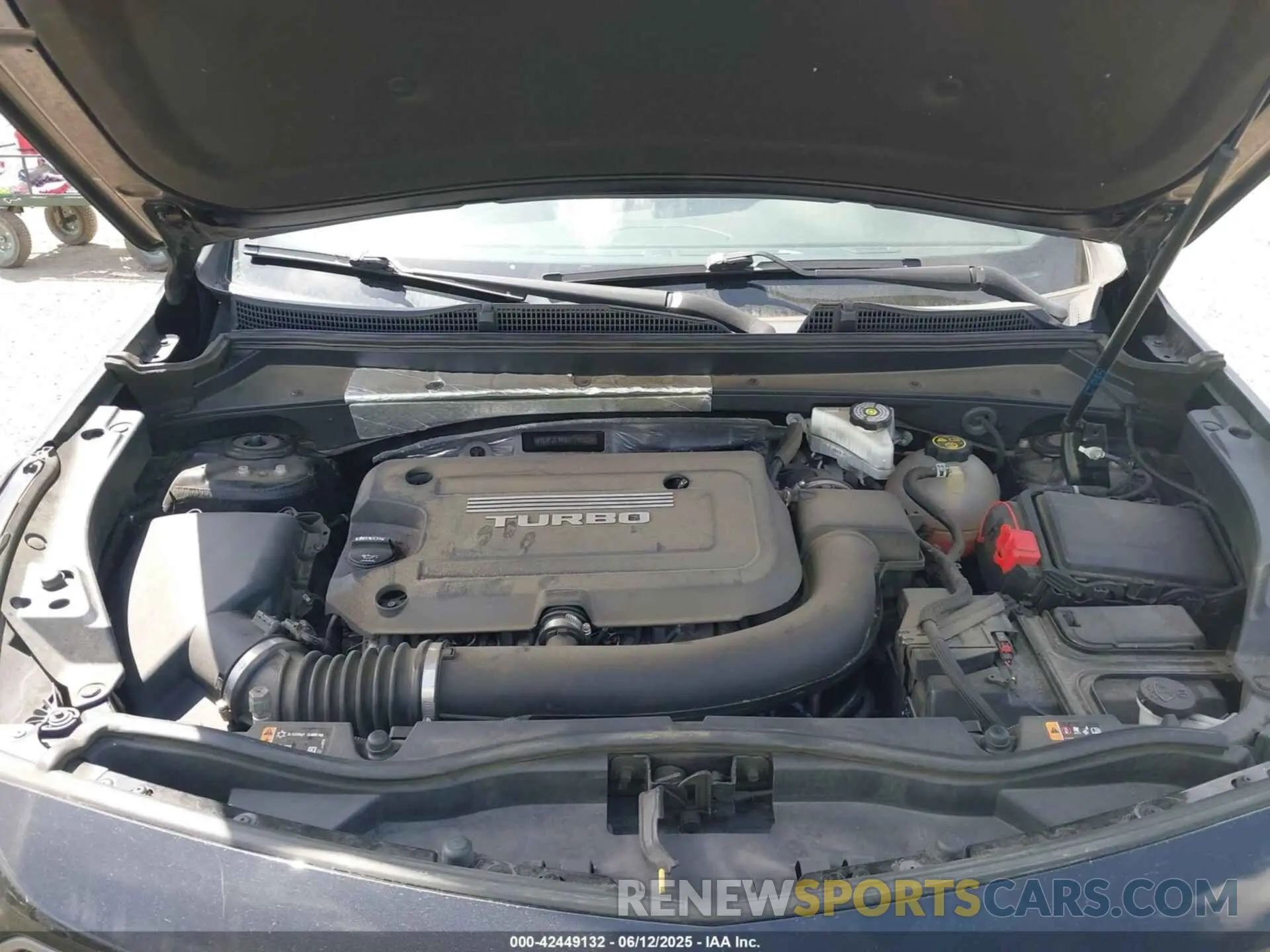 10 Photograph of a damaged car 1GYFZFR48KF119062 CADILLAC XT4 2019