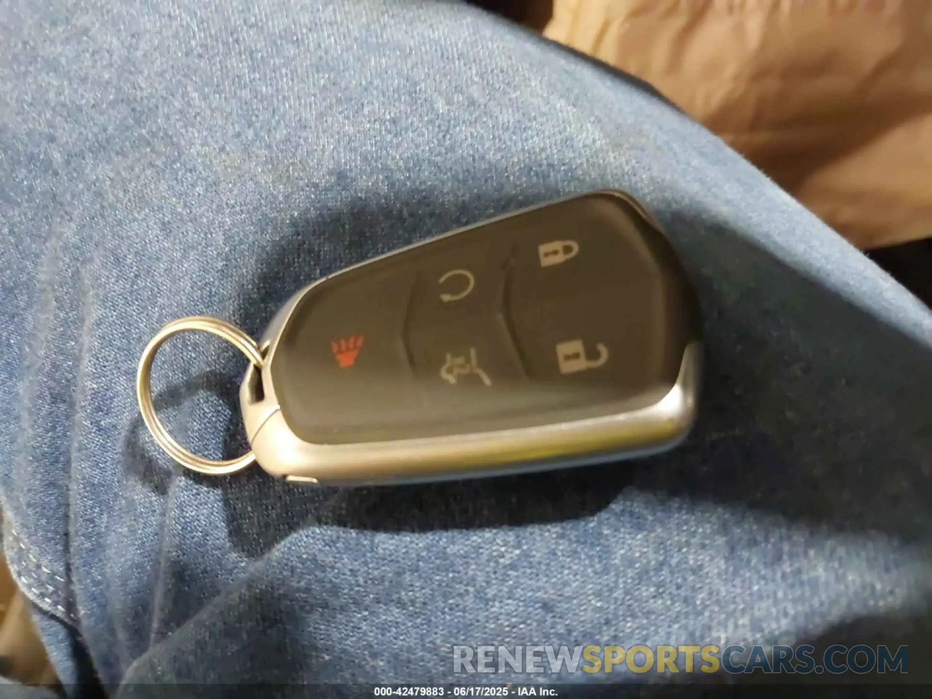 11 Photograph of a damaged car 1GYFZFR4XKF159904 CADILLAC XT4 2019
