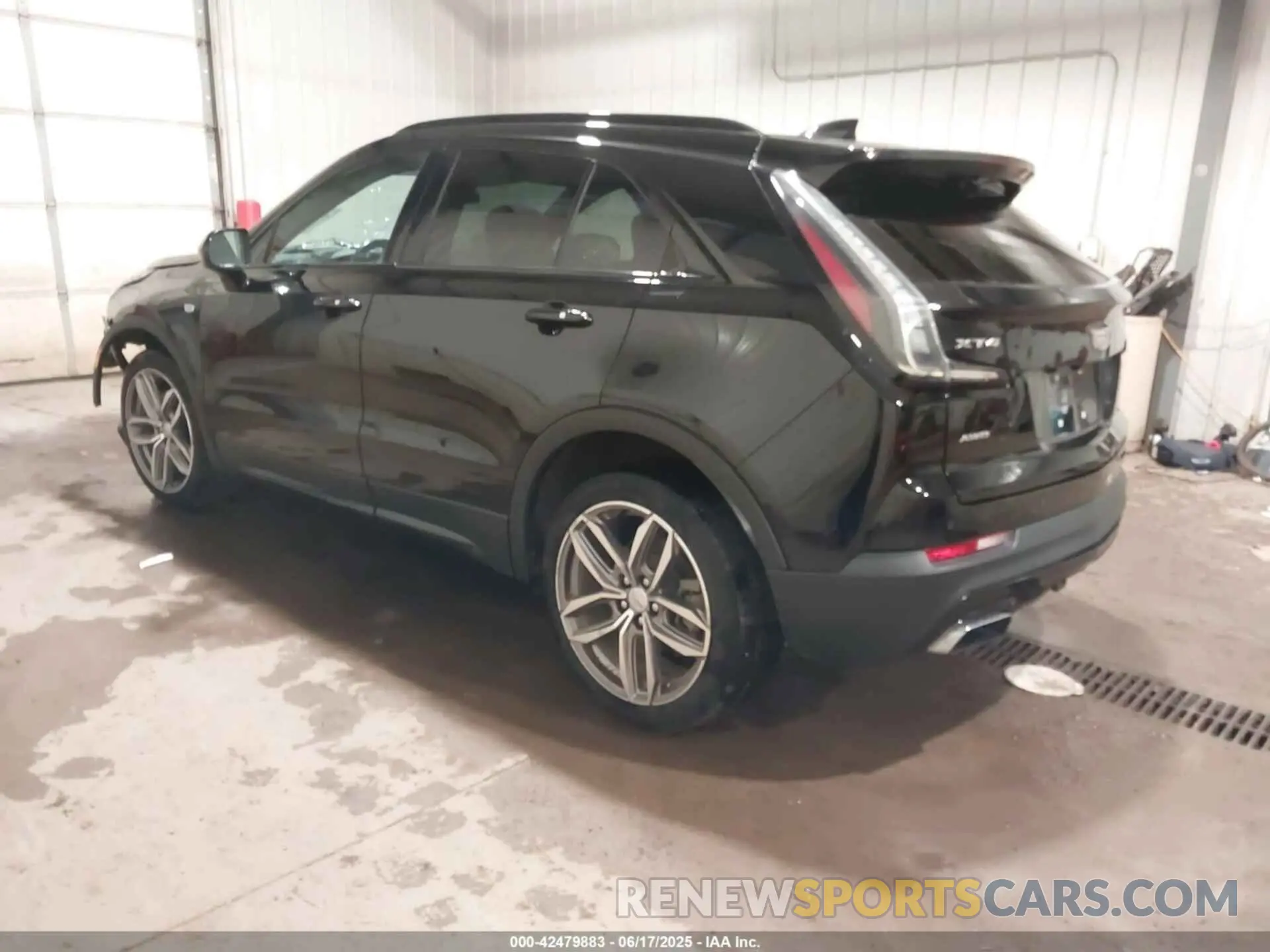3 Photograph of a damaged car 1GYFZFR4XKF159904 CADILLAC XT4 2019