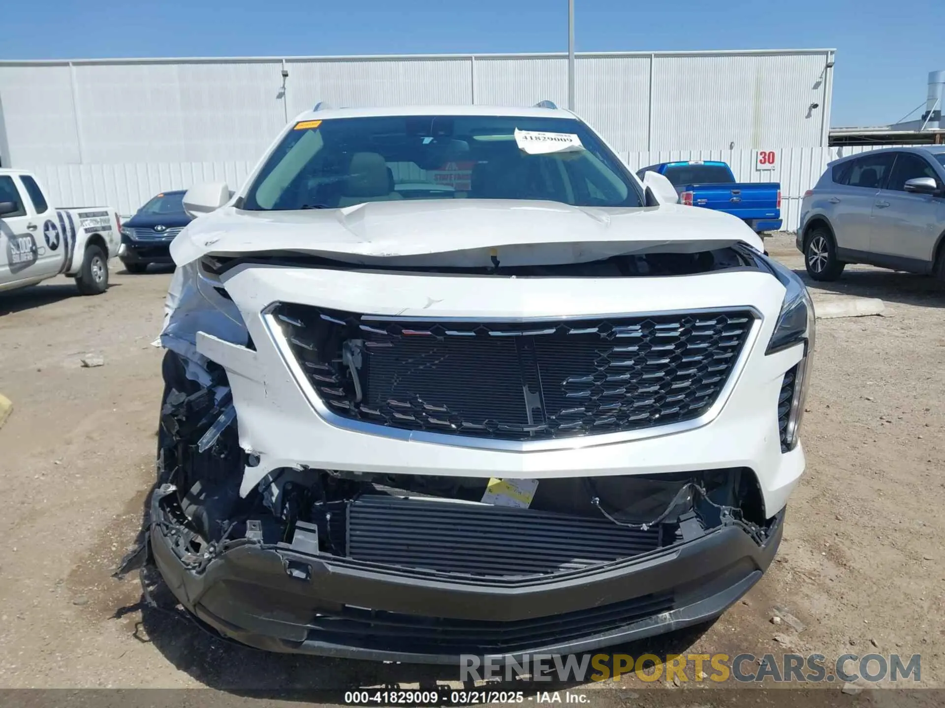 12 Photograph of a damaged car 1GYAZAR40LF139918 CADILLAC XT4 2020
