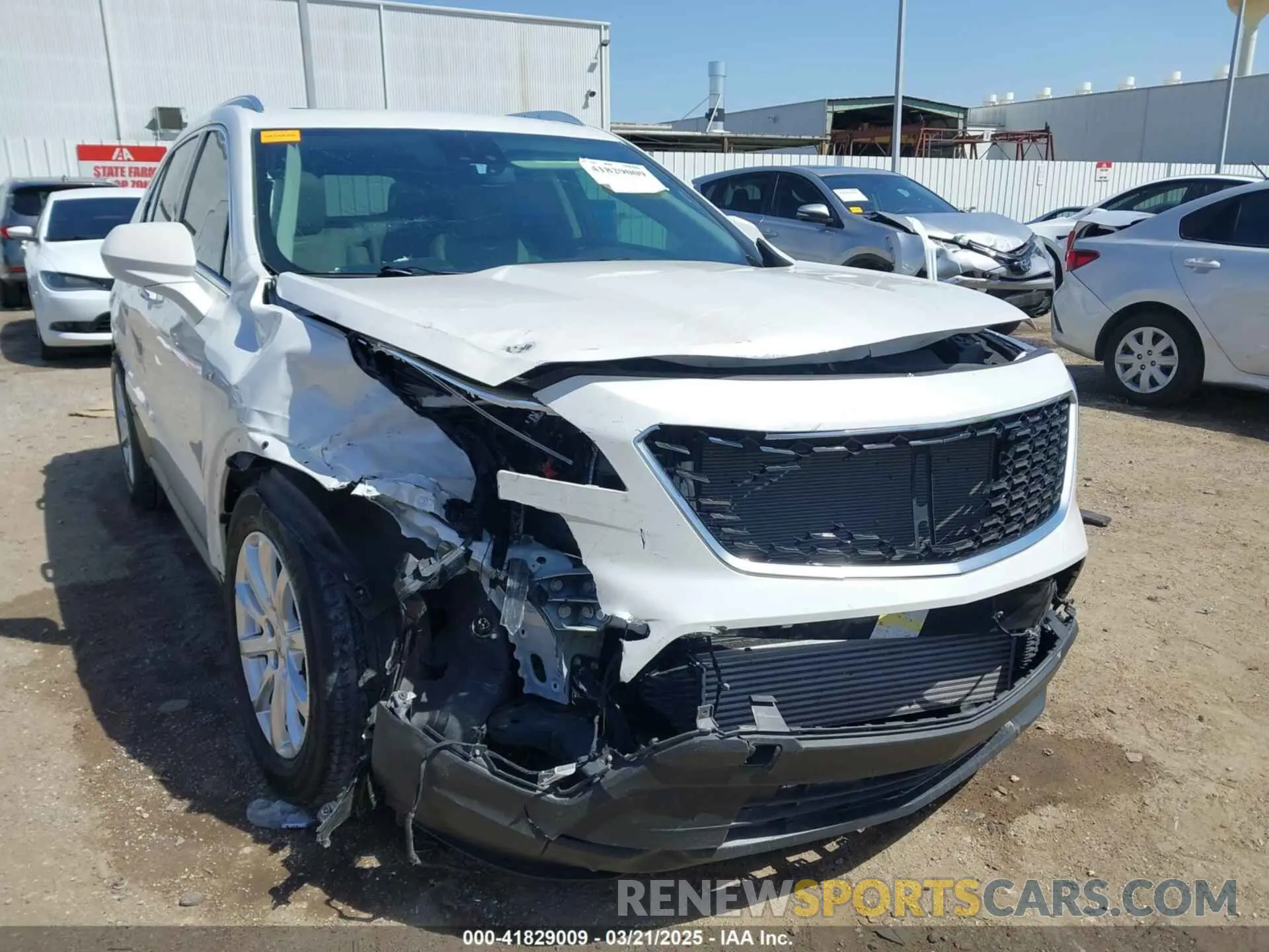 6 Photograph of a damaged car 1GYAZAR40LF139918 CADILLAC XT4 2020