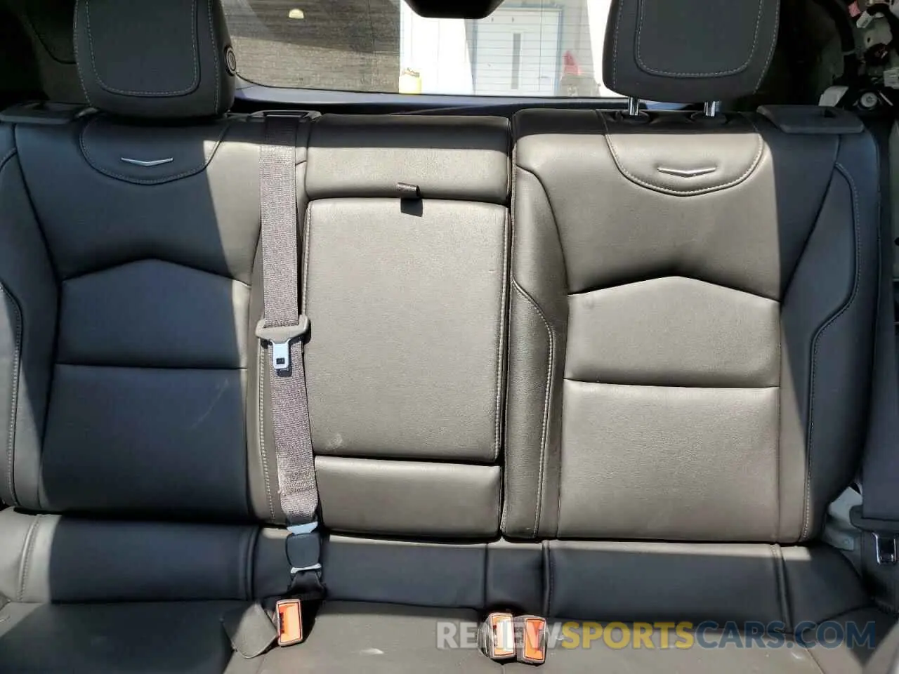 10 Photograph of a damaged car 1GYFZCR41LF036945 CADILLAC XT4 2020