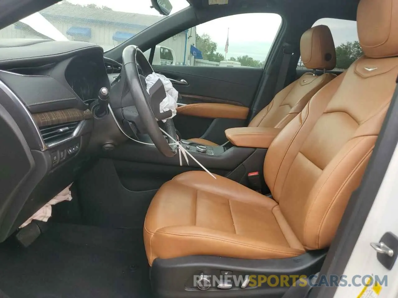 7 Photograph of a damaged car 1GYFZCR41LF060002 CADILLAC XT4 2020