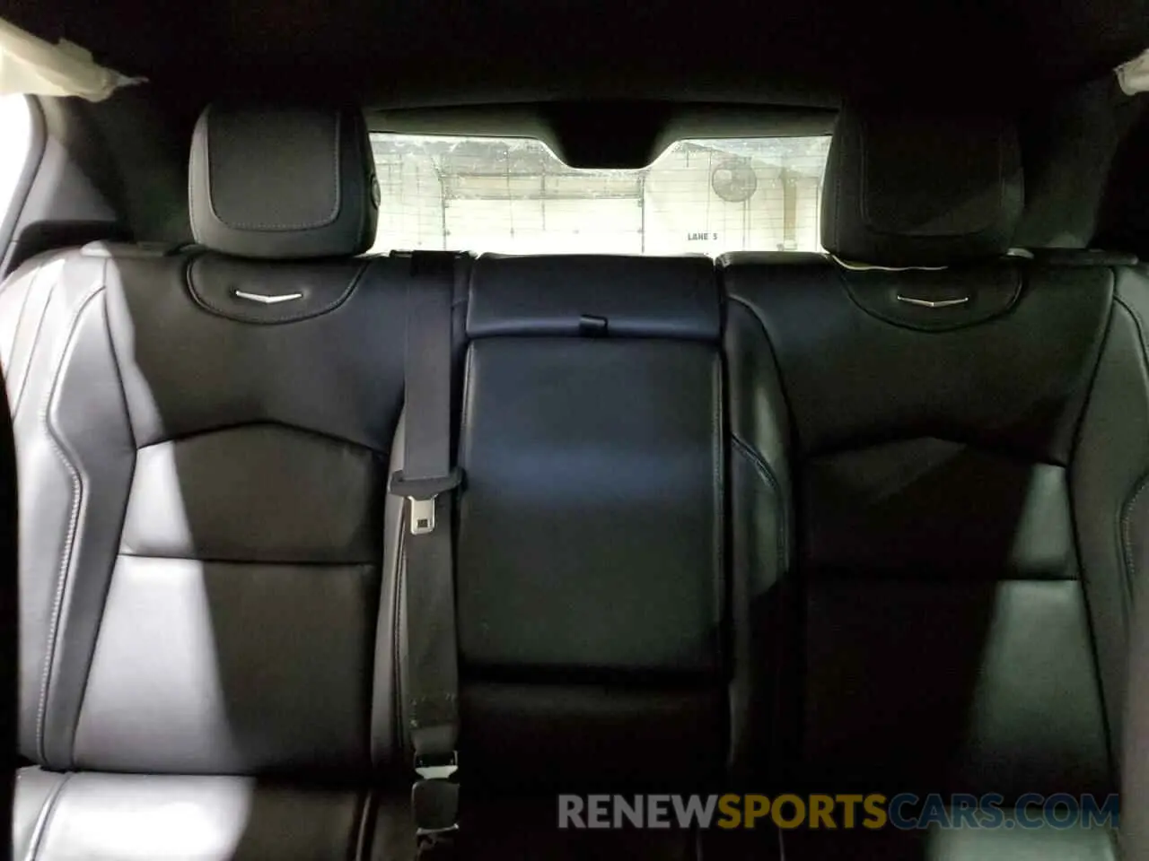 10 Photograph of a damaged car 1GYFZCR41LF064051 CADILLAC XT4 2020