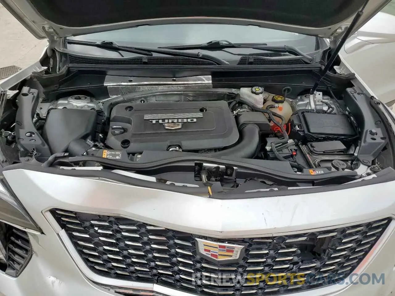 12 Photograph of a damaged car 1GYFZCR42LF115413 CADILLAC XT4 2020