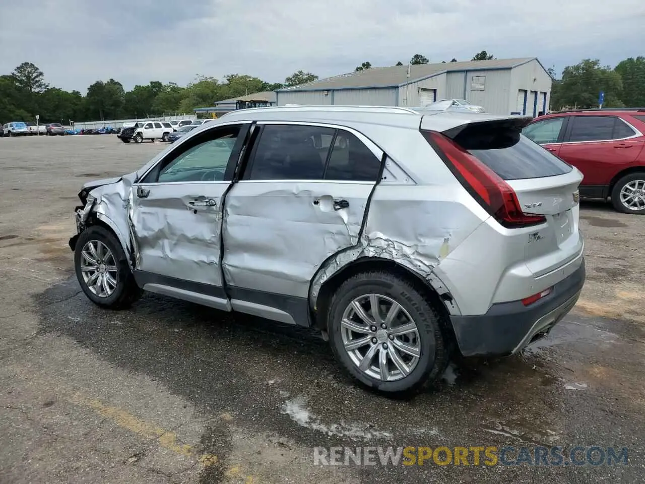 2 Photograph of a damaged car 1GYFZCR45LF027018 CADILLAC XT4 2020