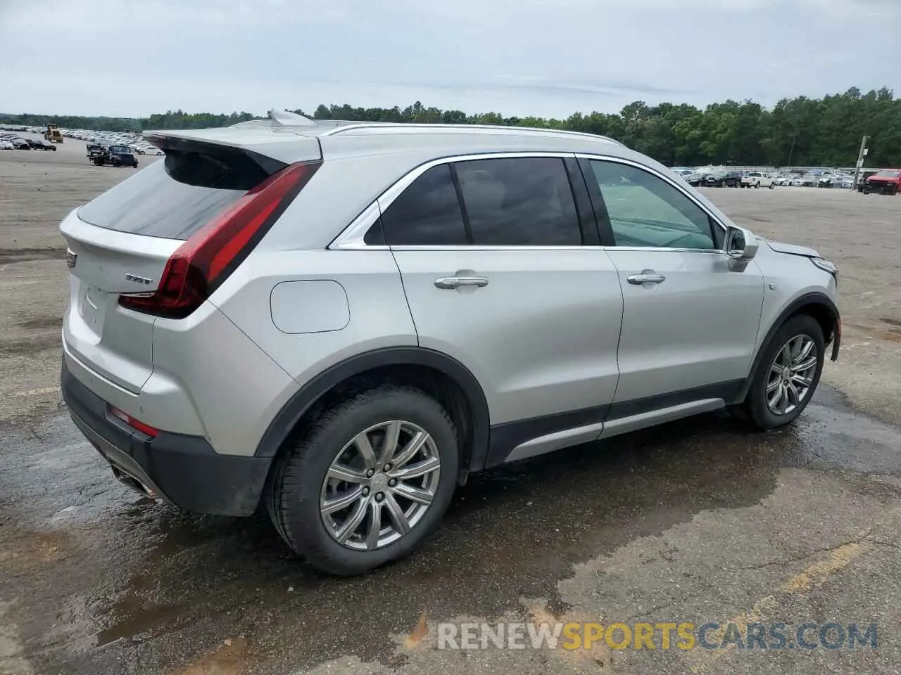 3 Photograph of a damaged car 1GYFZCR45LF027018 CADILLAC XT4 2020