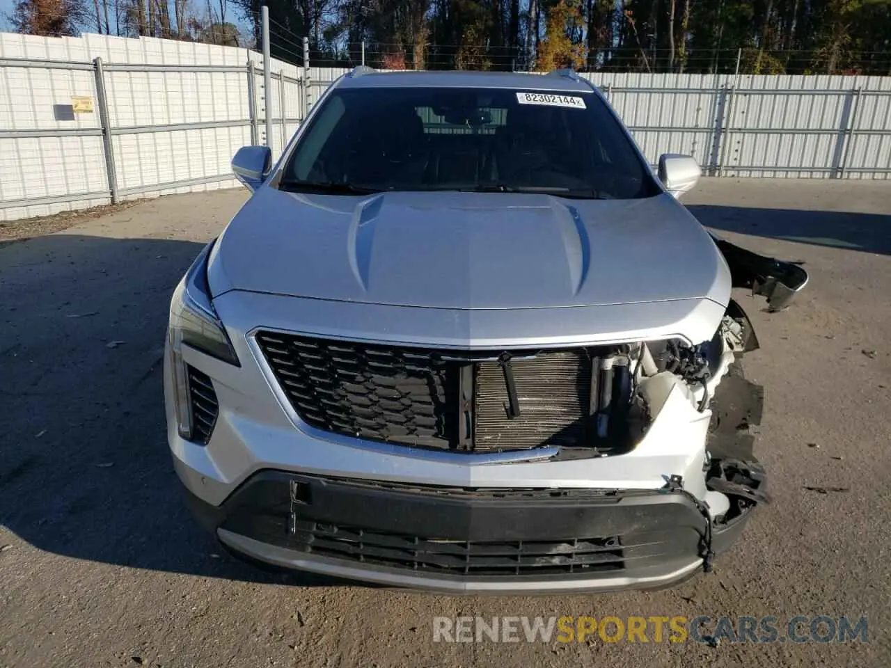 5 Photograph of a damaged car 1GYFZCR45LF078258 CADILLAC XT4 2020