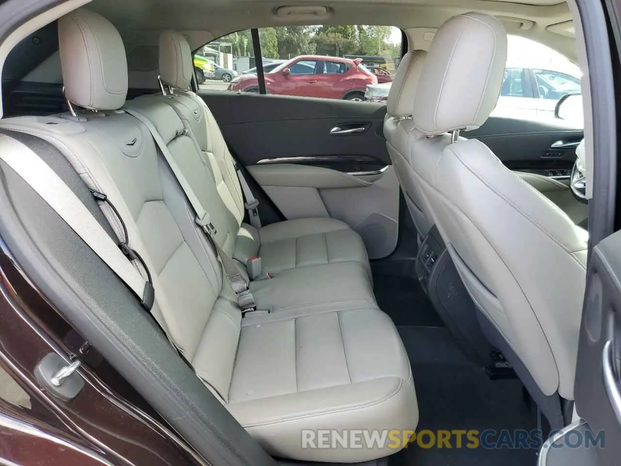 11 Photograph of a damaged car 1GYFZCR46LF112188 CADILLAC XT4 2020