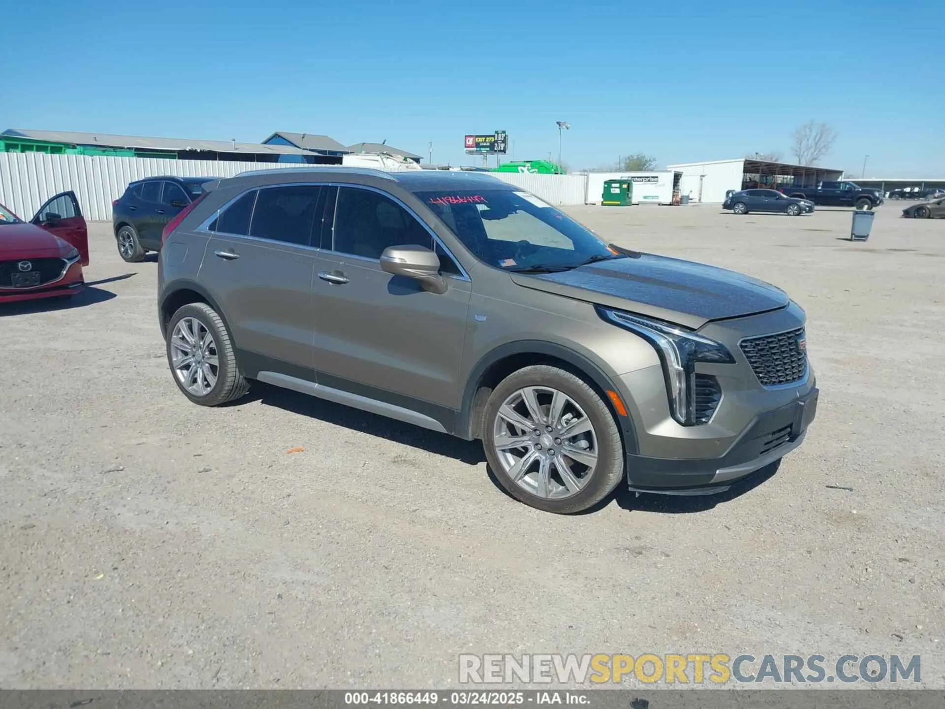 1 Photograph of a damaged car 1GYFZCR47LF052986 CADILLAC XT4 2020