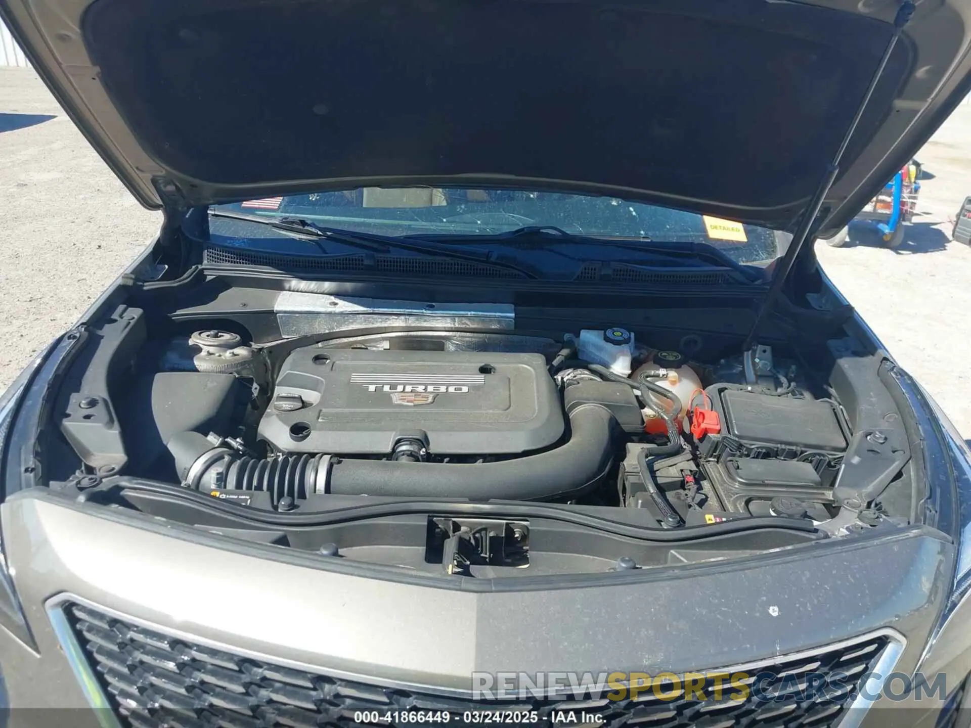 10 Photograph of a damaged car 1GYFZCR47LF052986 CADILLAC XT4 2020