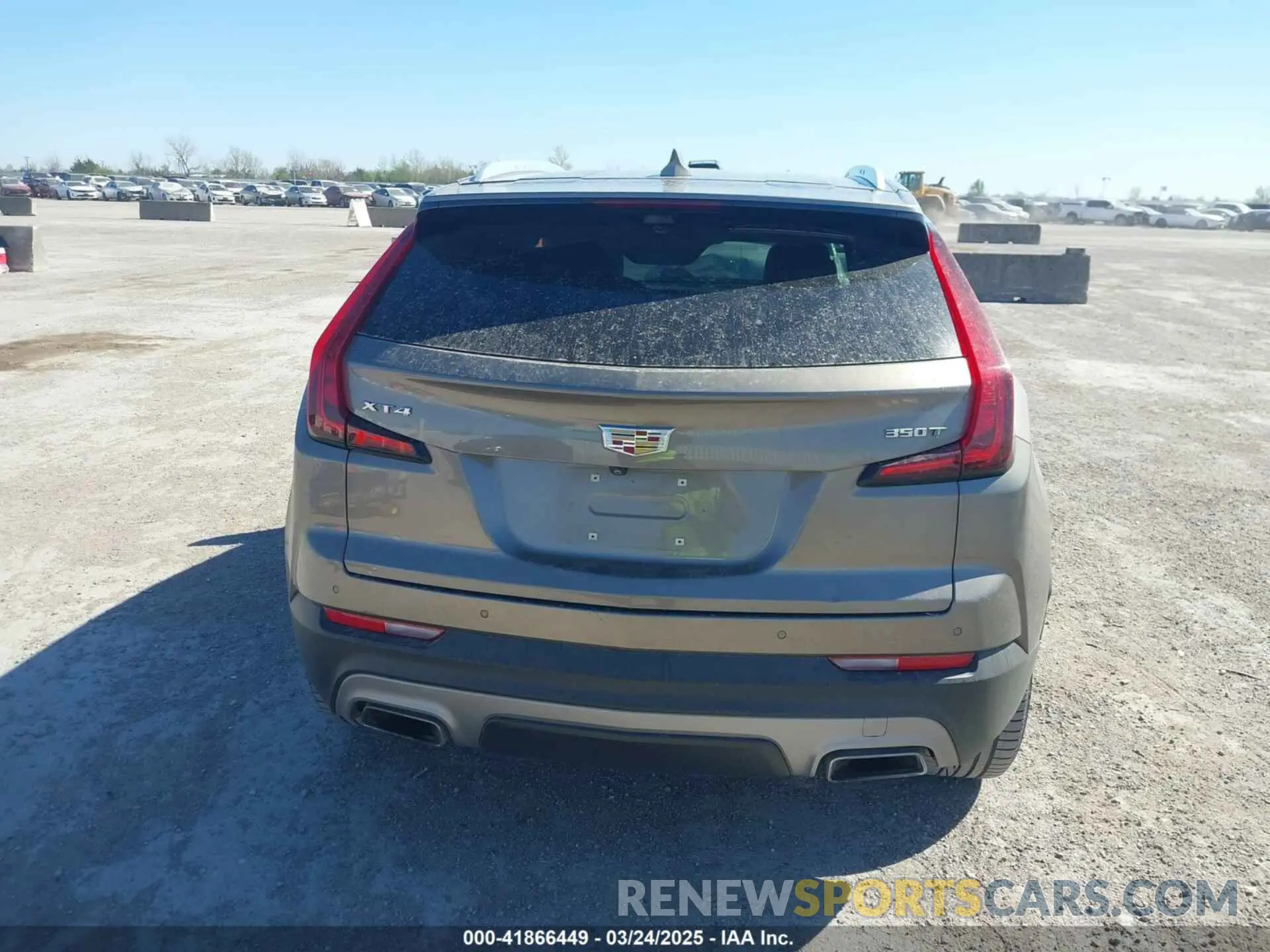 16 Photograph of a damaged car 1GYFZCR47LF052986 CADILLAC XT4 2020