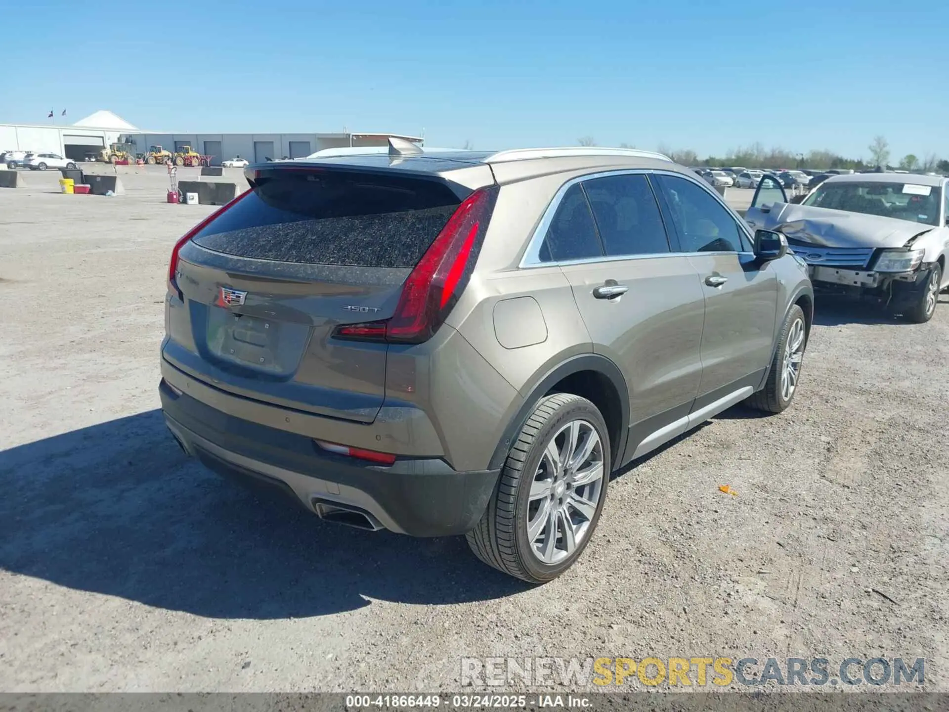 4 Photograph of a damaged car 1GYFZCR47LF052986 CADILLAC XT4 2020