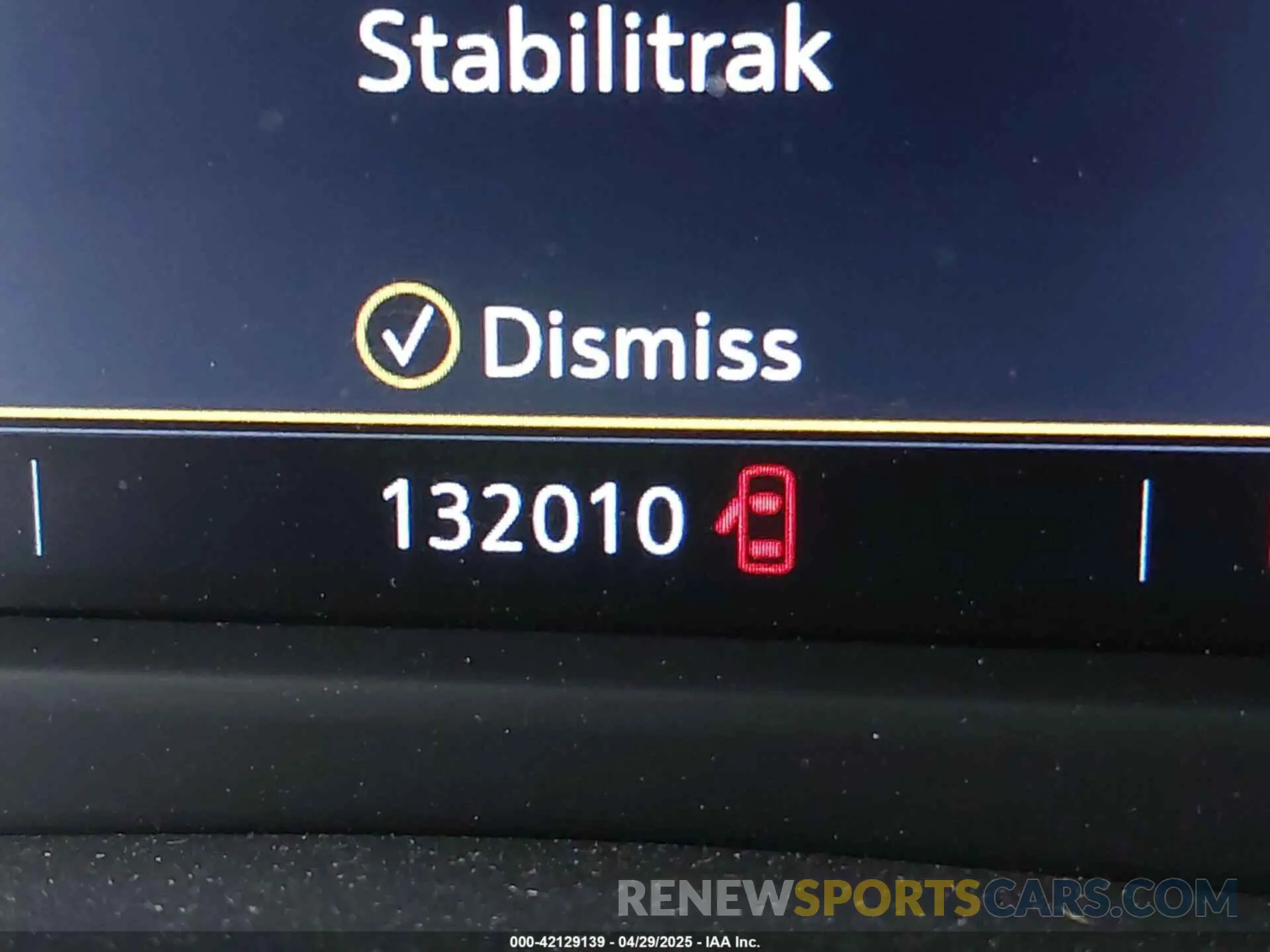 15 Photograph of a damaged car 1GYFZCR48LF068615 CADILLAC XT4 2020