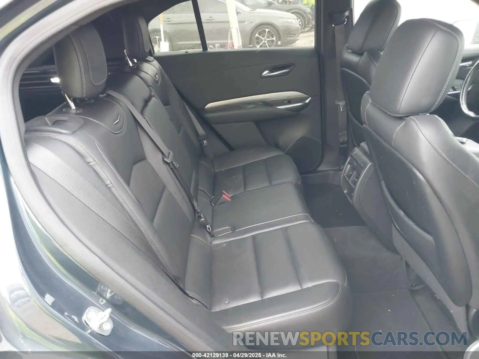 8 Photograph of a damaged car 1GYFZCR48LF068615 CADILLAC XT4 2020