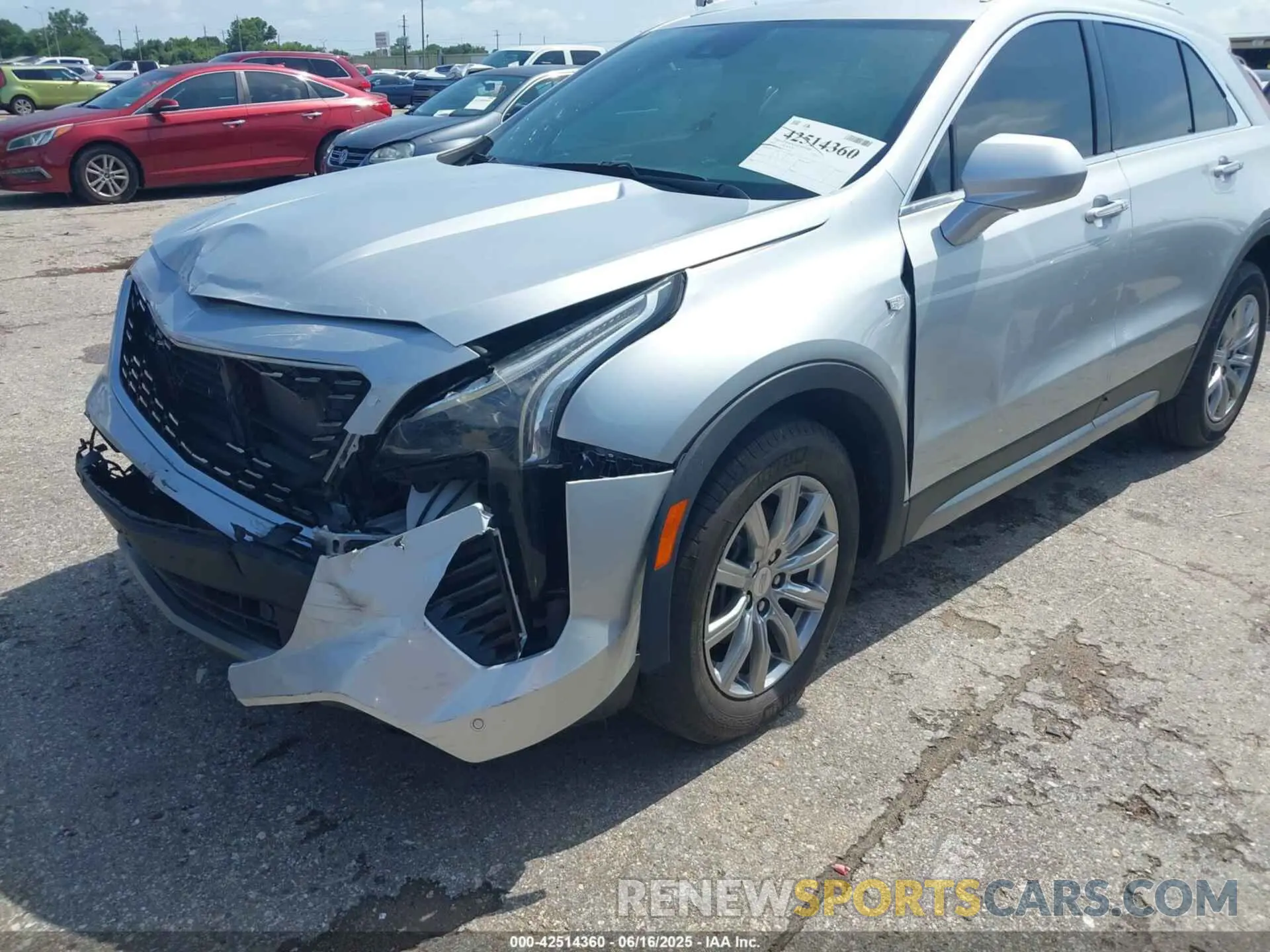 2 Photograph of a damaged car 1GYFZCR4XLF026740 CADILLAC XT4 2020