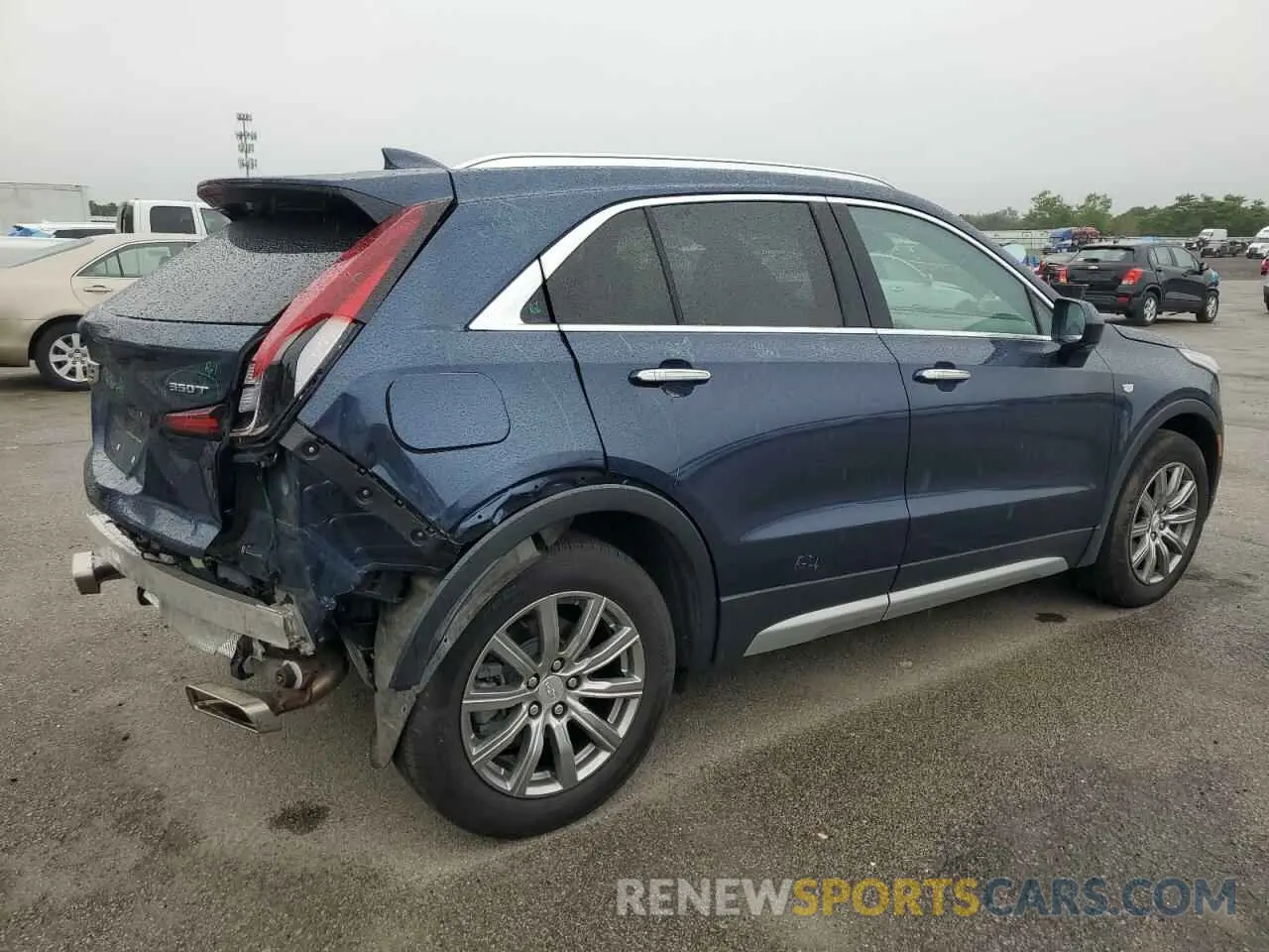 3 Photograph of a damaged car 1GYFZDR42LF148742 CADILLAC XT4 2020