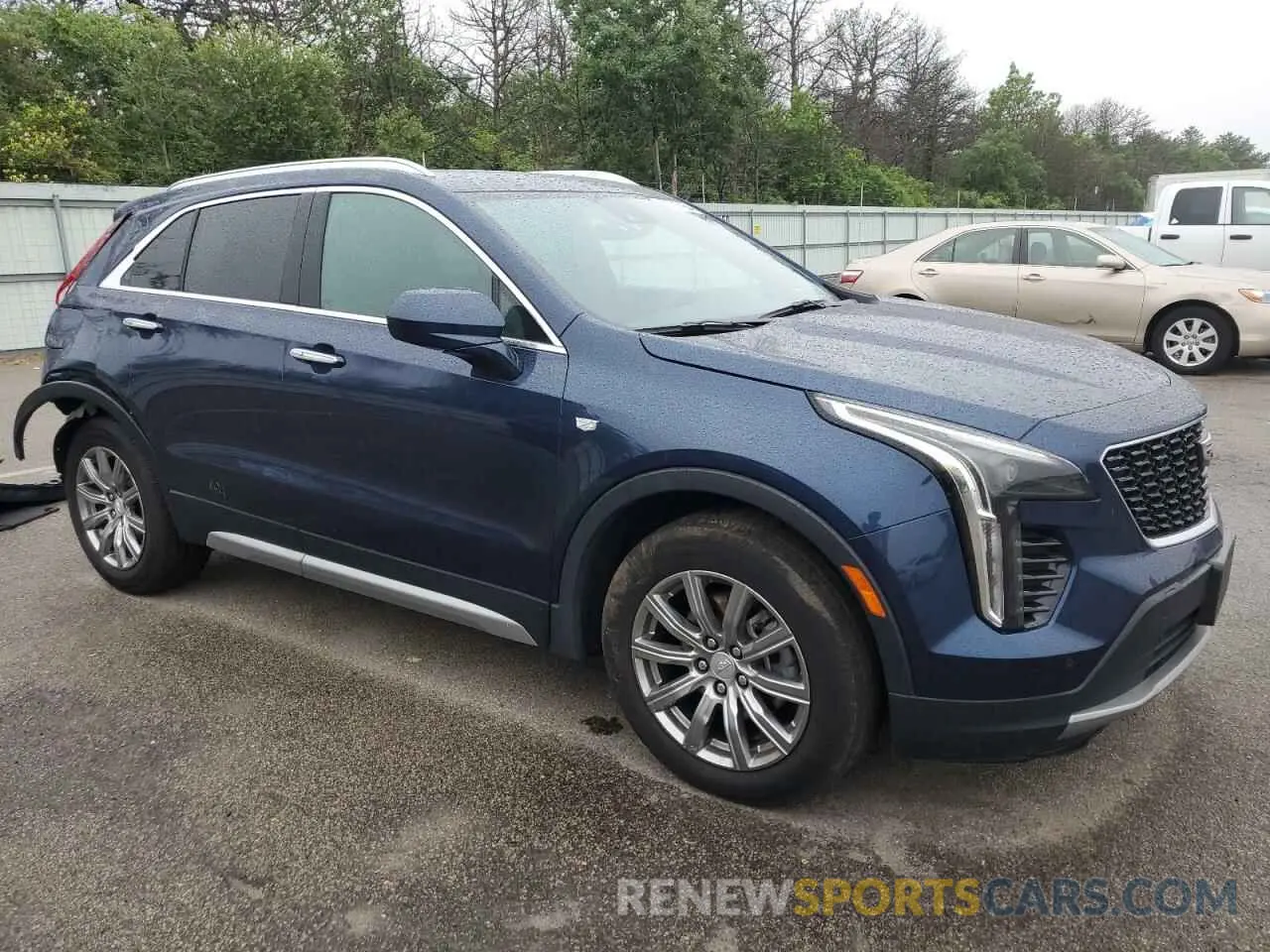 4 Photograph of a damaged car 1GYFZDR42LF148742 CADILLAC XT4 2020