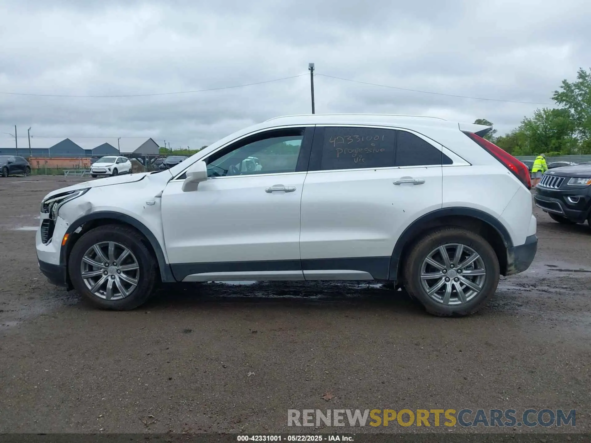 14 Photograph of a damaged car 1GYFZDR43LF072500 CADILLAC XT4 2020