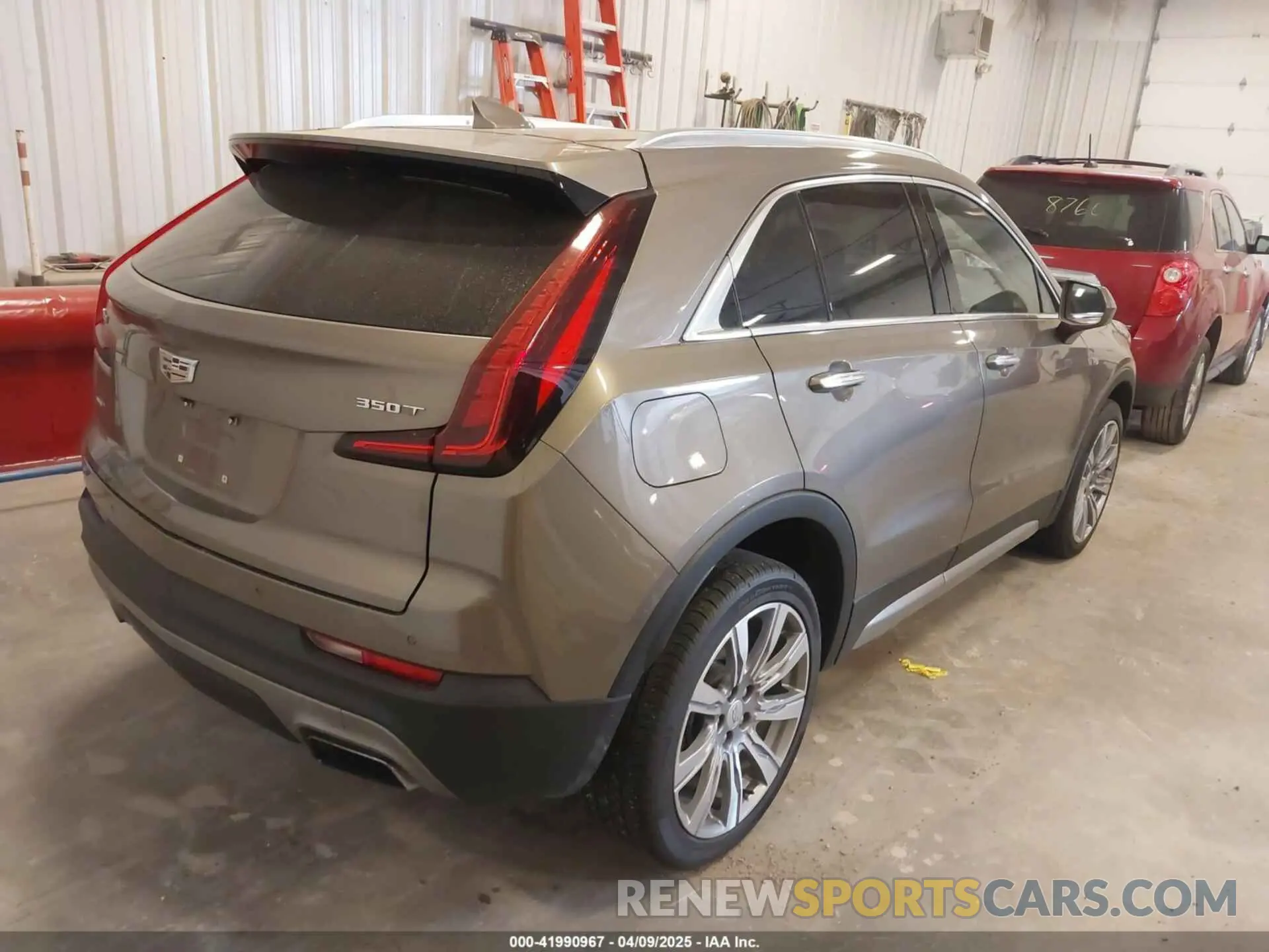 4 Photograph of a damaged car 1GYFZDR44LF068018 CADILLAC XT4 2020