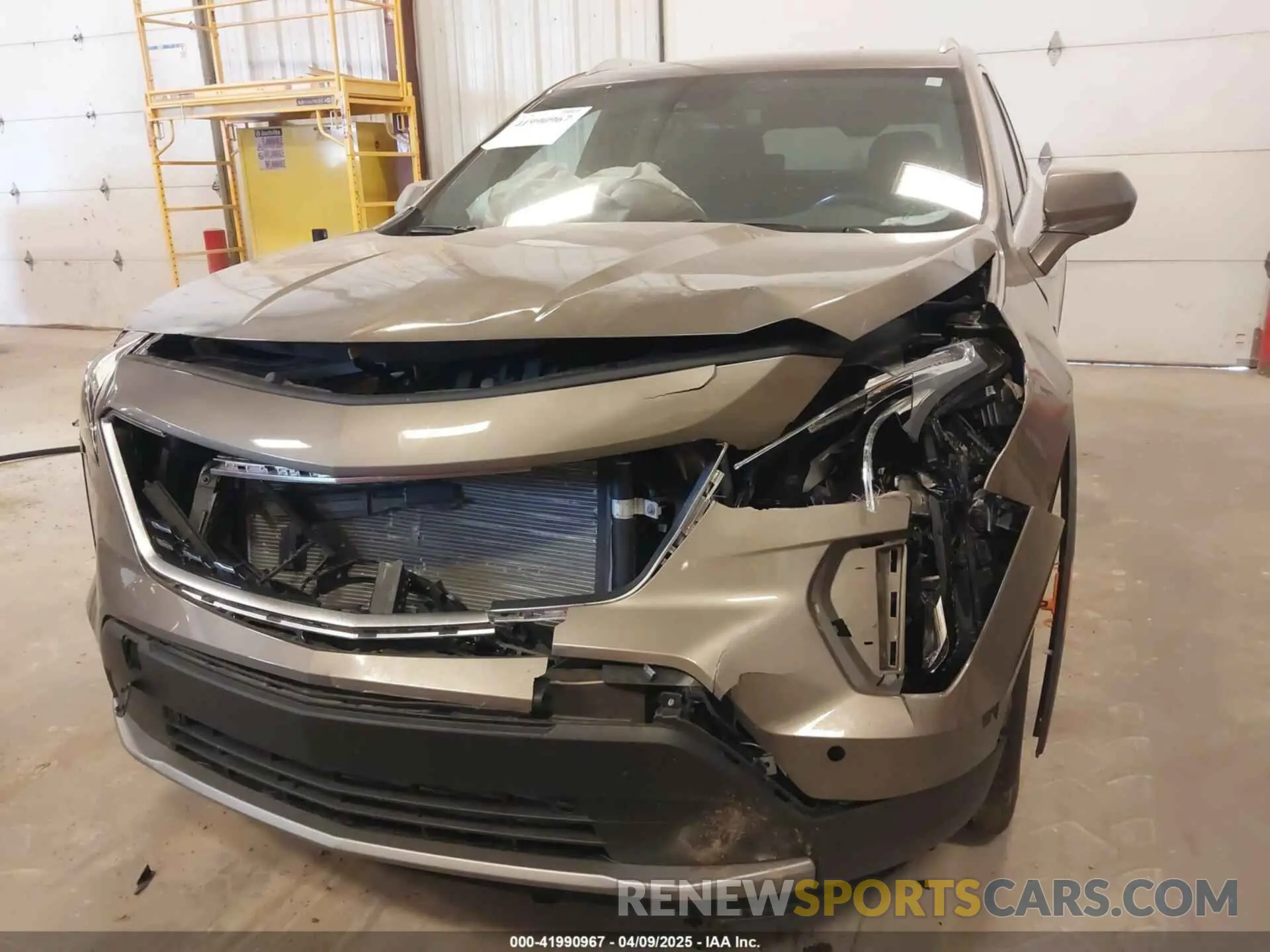 6 Photograph of a damaged car 1GYFZDR44LF068018 CADILLAC XT4 2020