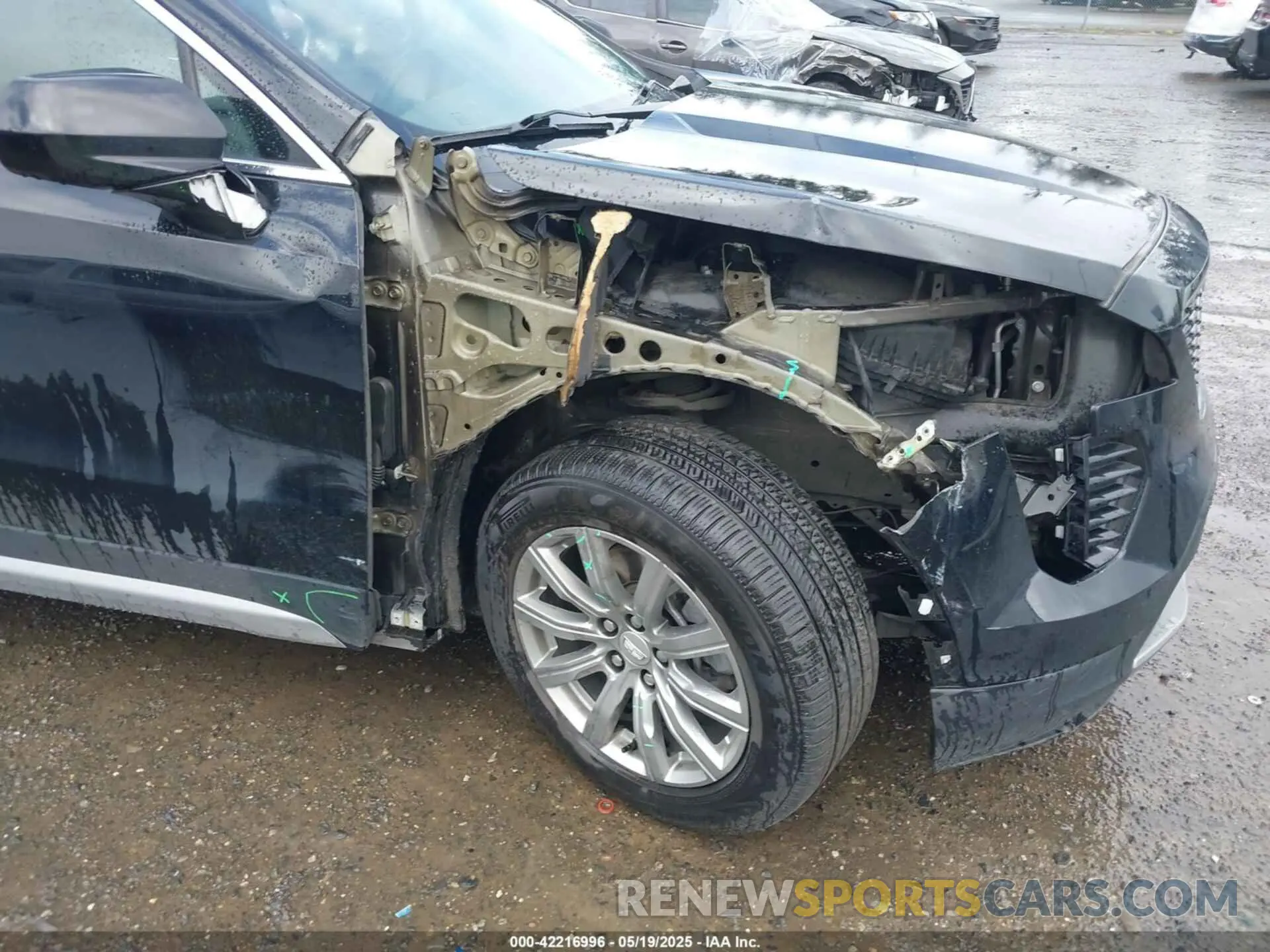6 Photograph of a damaged car 1GYFZDR45LF049638 CADILLAC XT4 2020