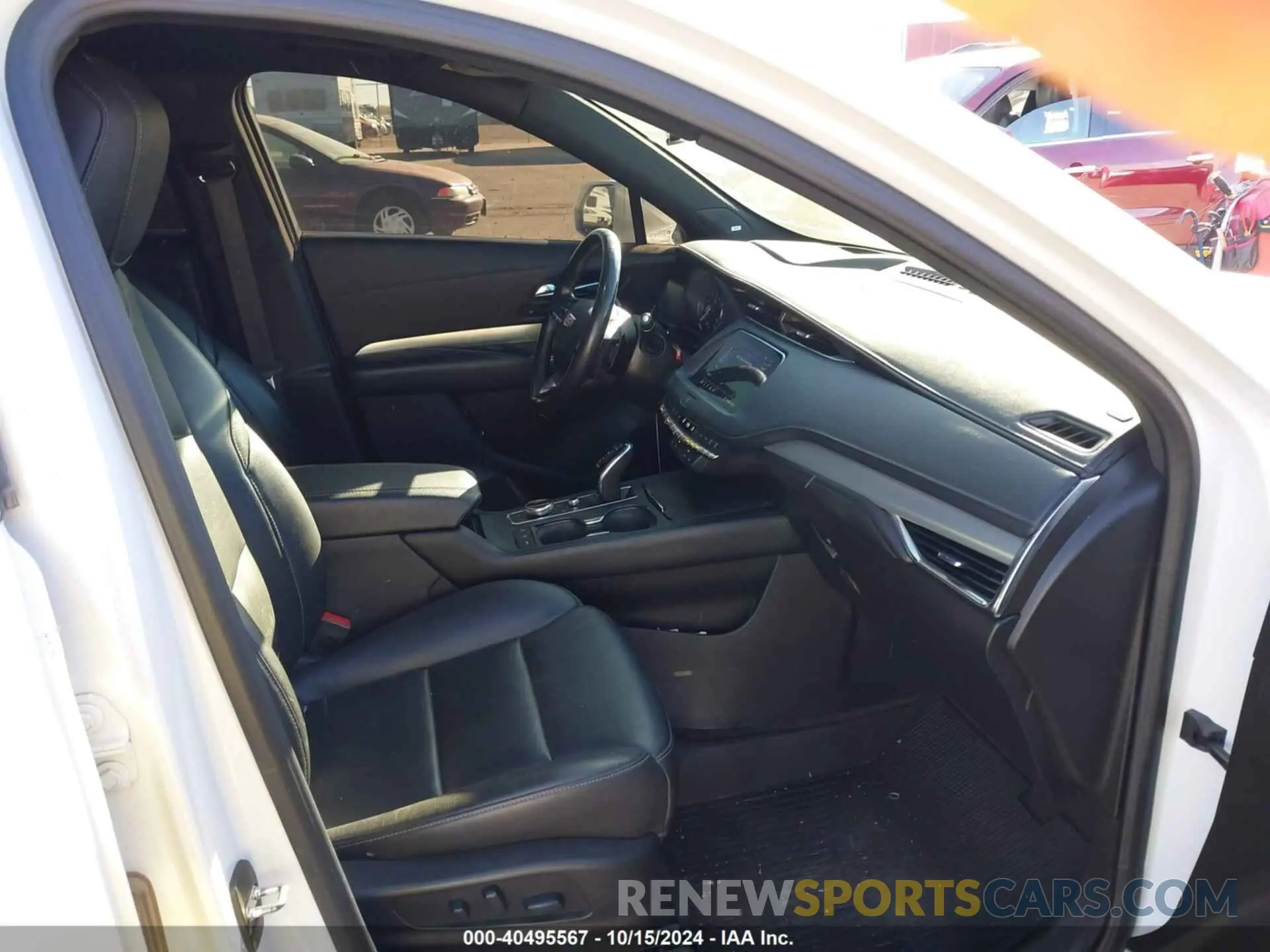 5 Photograph of a damaged car 1GYFZDR46LF083118 CADILLAC XT4 2020