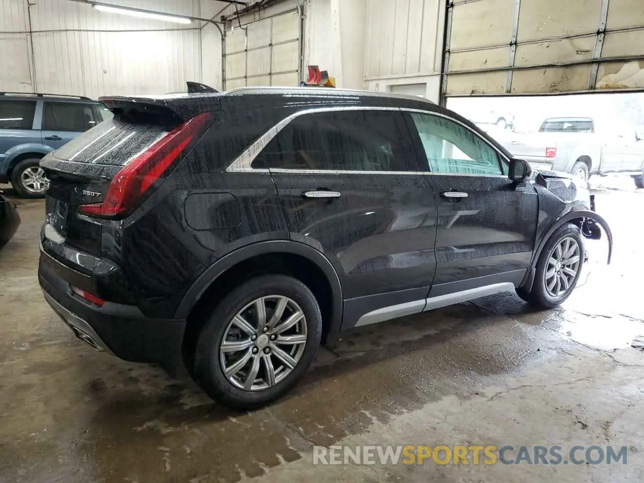 3 Photograph of a damaged car 1GYFZDR46LF119731 CADILLAC XT4 2020