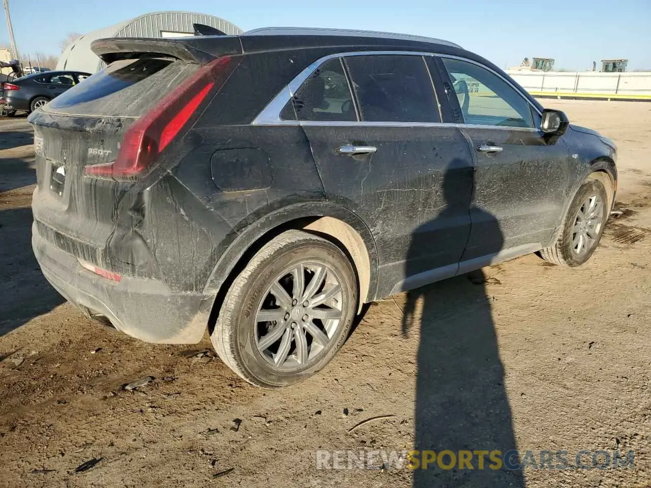 3 Photograph of a damaged car 1GYFZDR47LF088070 CADILLAC XT4 2020