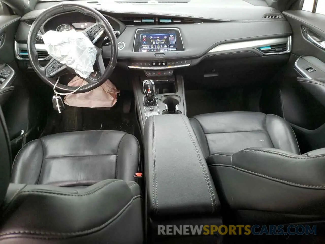 8 Photograph of a damaged car 1GYFZDR49LF047360 CADILLAC XT4 2020