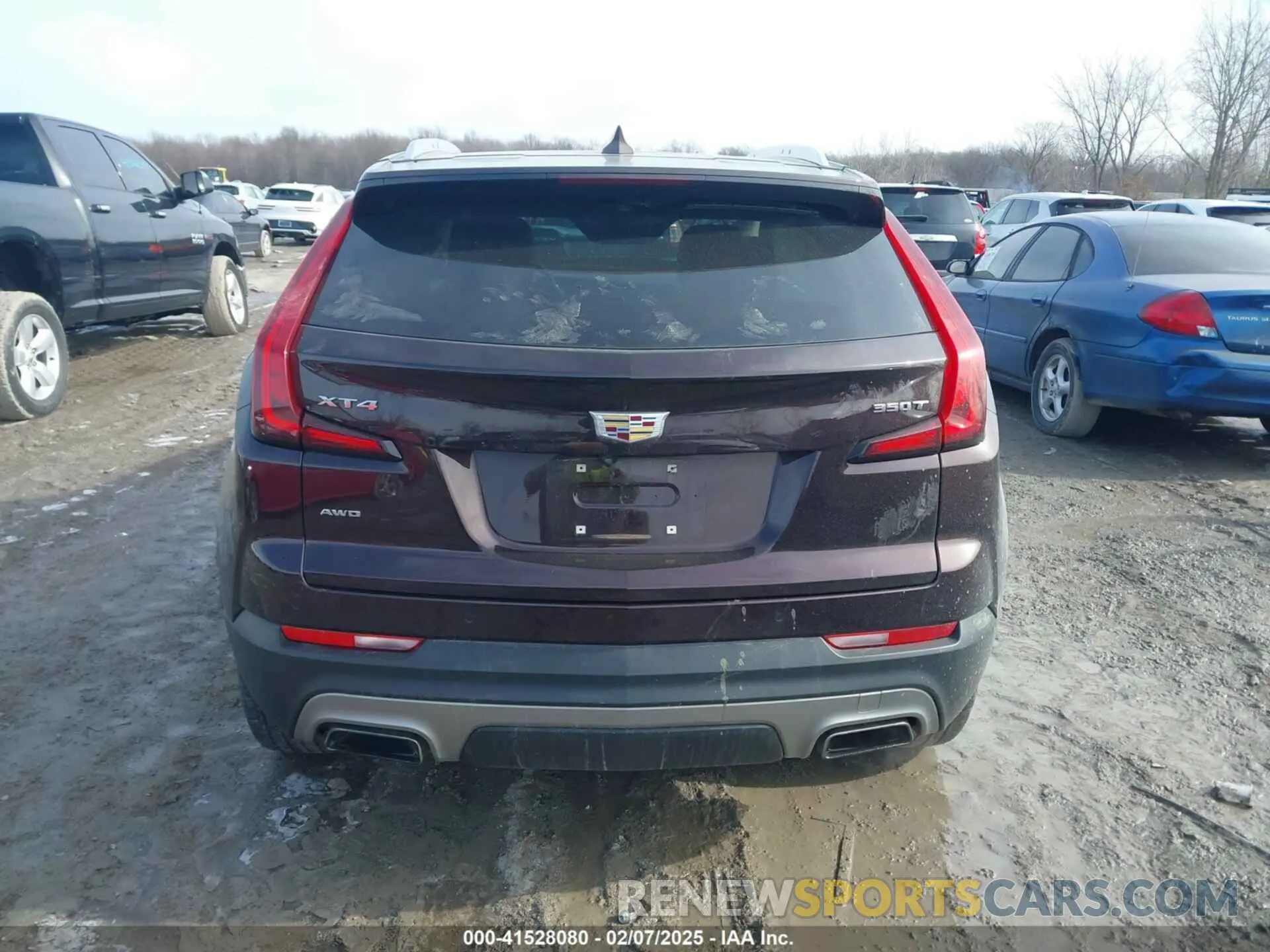 16 Photograph of a damaged car 1GYFZDR4XLF085471 CADILLAC XT4 2020