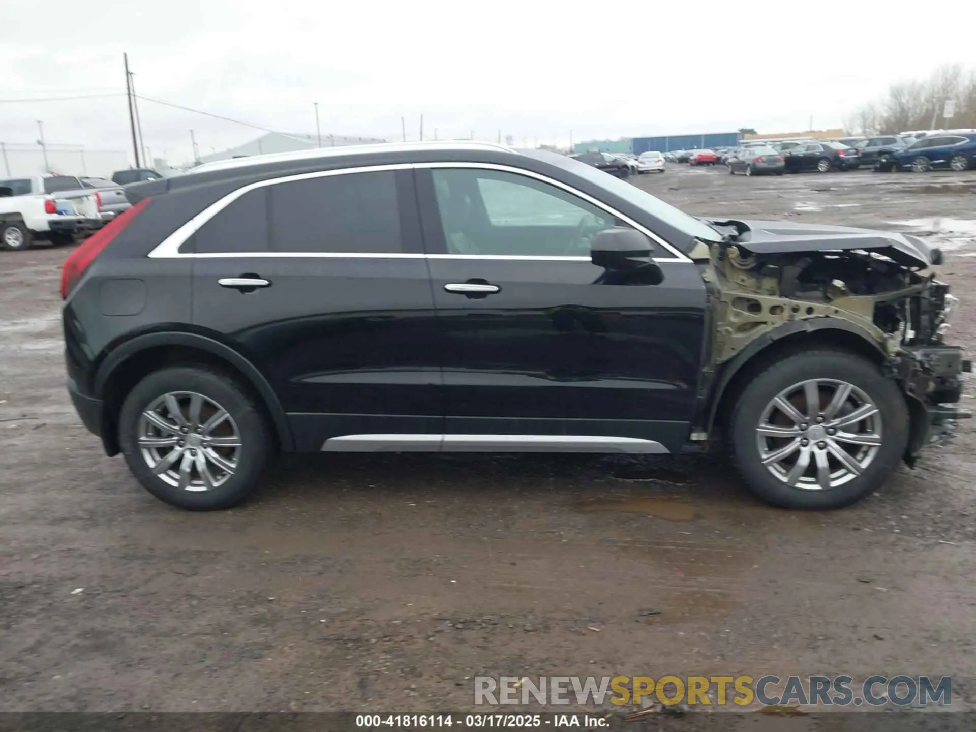 13 Photograph of a damaged car 1GYFZDR4XLF101426 CADILLAC XT4 2020