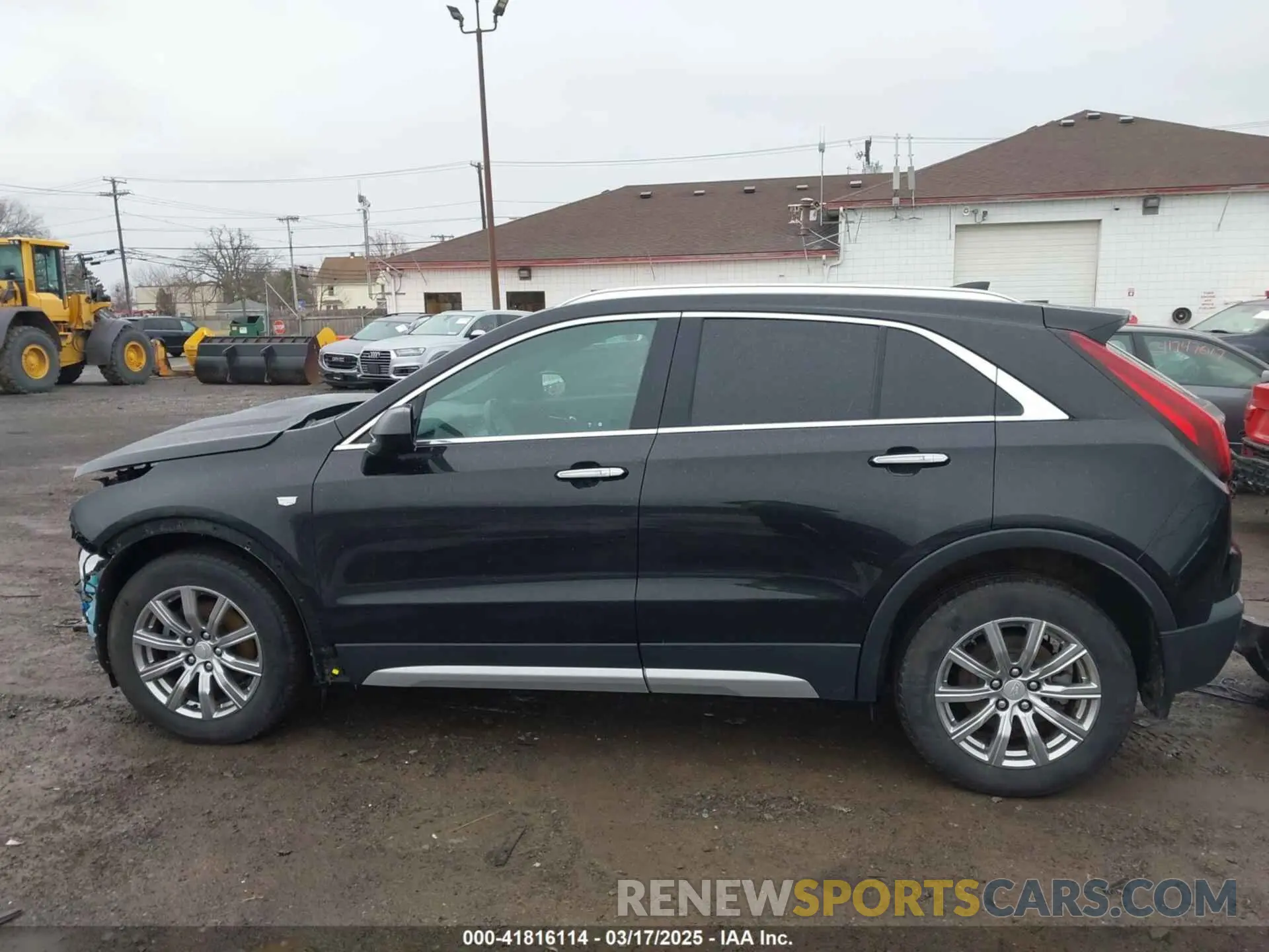14 Photograph of a damaged car 1GYFZDR4XLF101426 CADILLAC XT4 2020