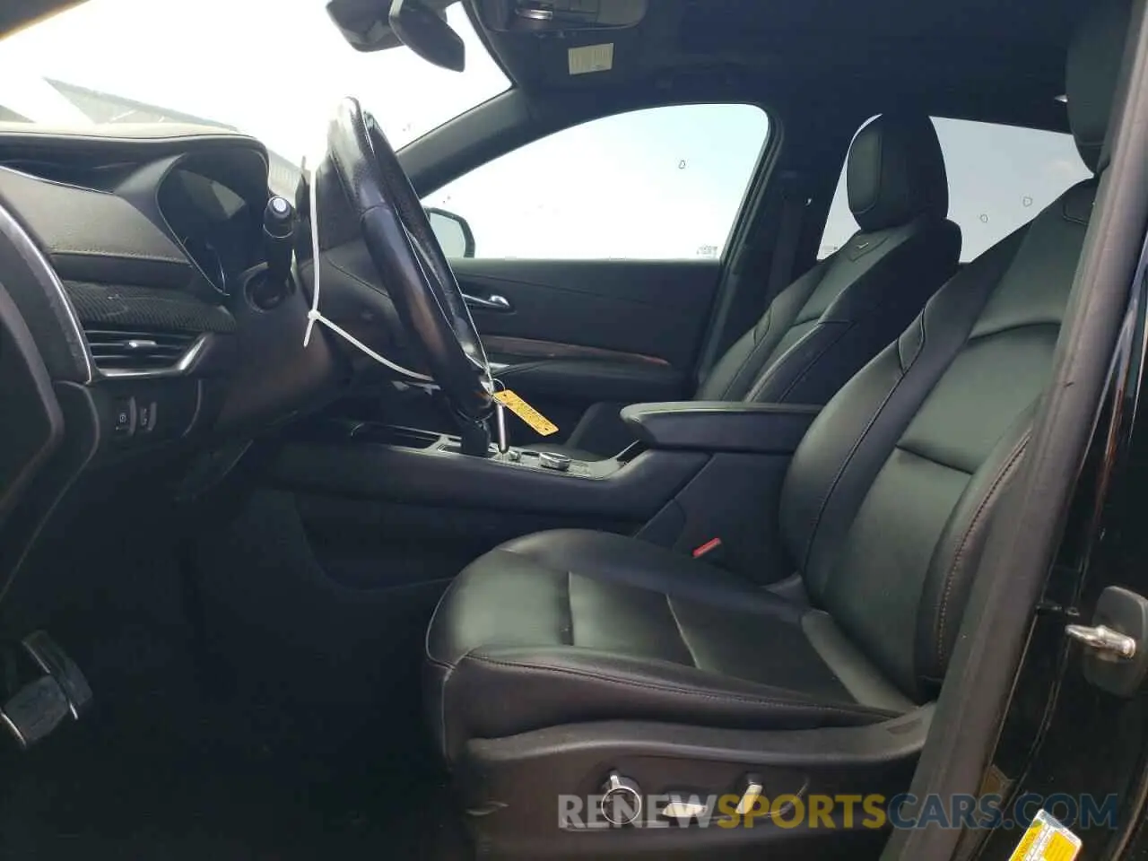 7 Photograph of a damaged car 1GYFZER43LF149811 CADILLAC XT4 2020