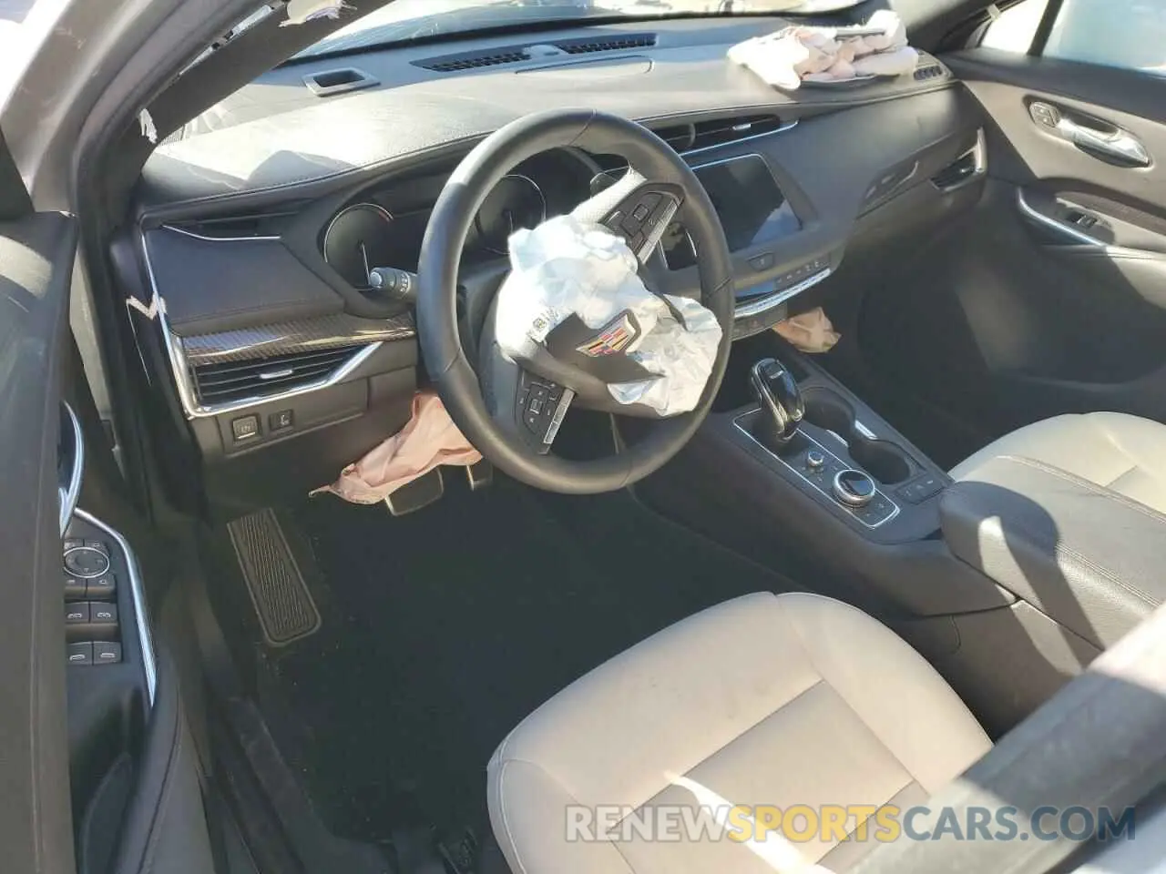 8 Photograph of a damaged car 1GYFZER48LF069887 CADILLAC XT4 2020