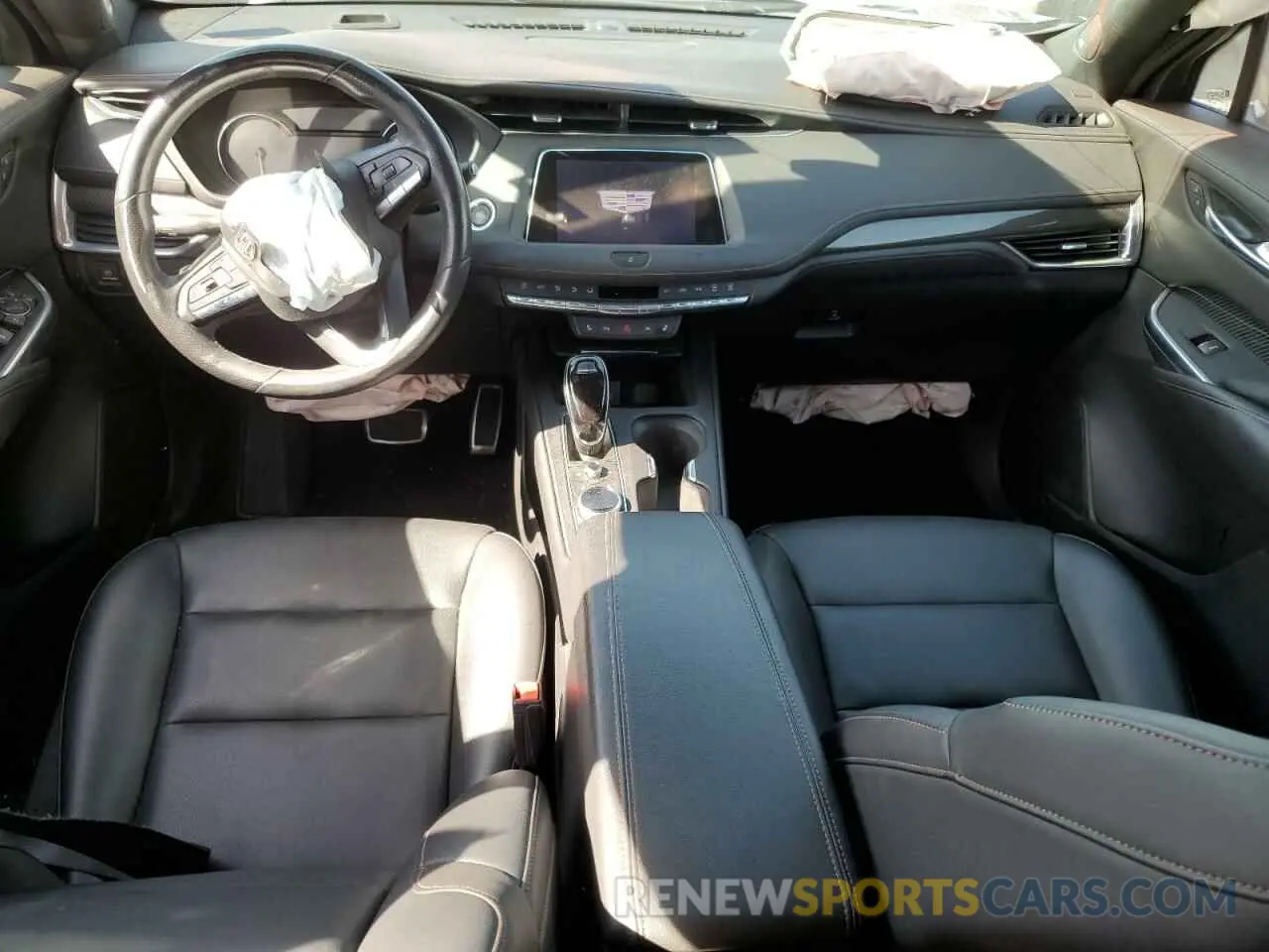 8 Photograph of a damaged car 1GYFZER48LF112432 CADILLAC XT4 2020