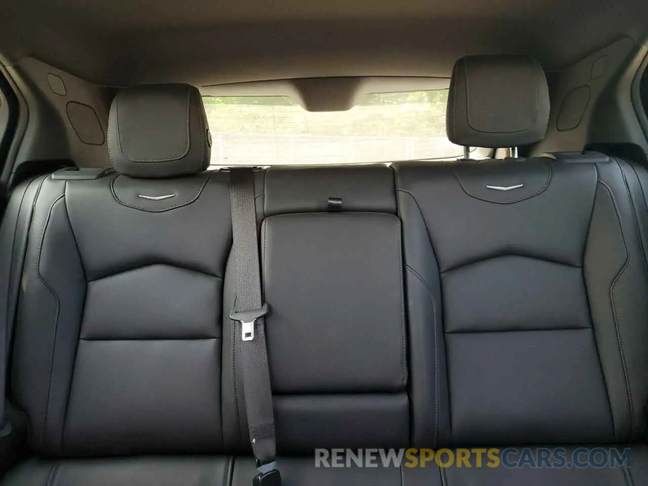 10 Photograph of a damaged car 1GYFZFR40LF145401 CADILLAC XT4 2020