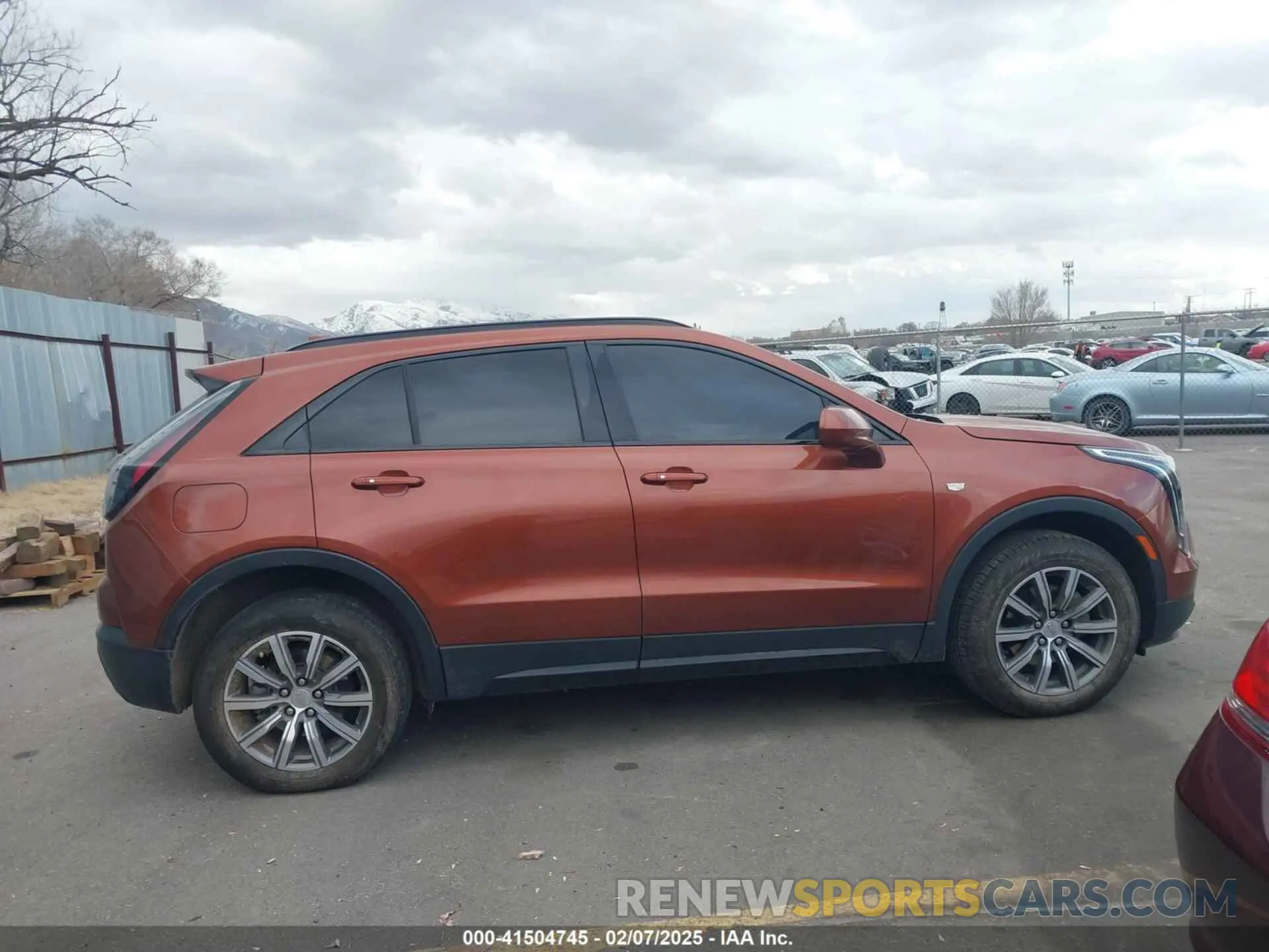 13 Photograph of a damaged car 1GYFZFR41LF132575 CADILLAC XT4 2020