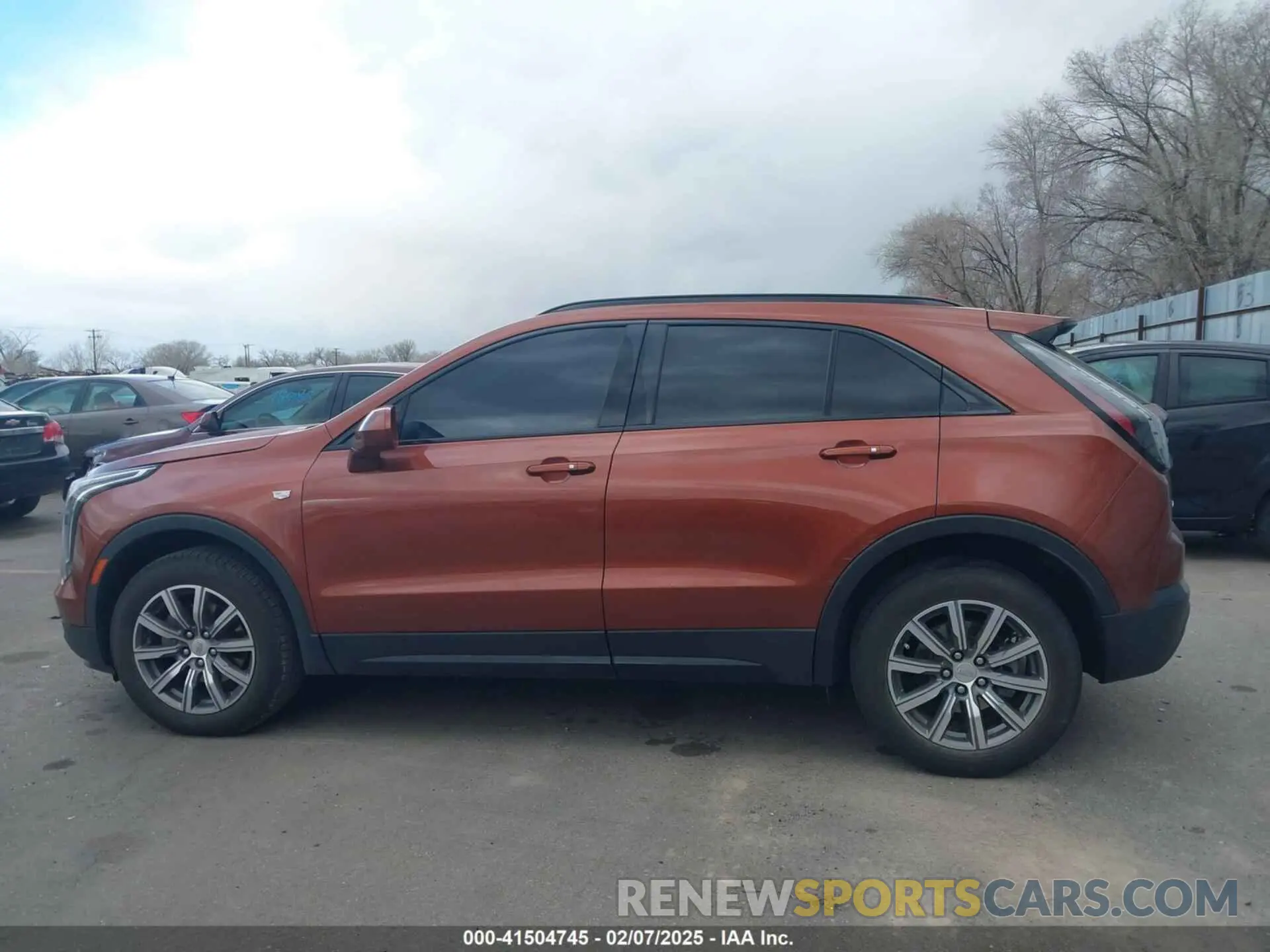 14 Photograph of a damaged car 1GYFZFR41LF132575 CADILLAC XT4 2020