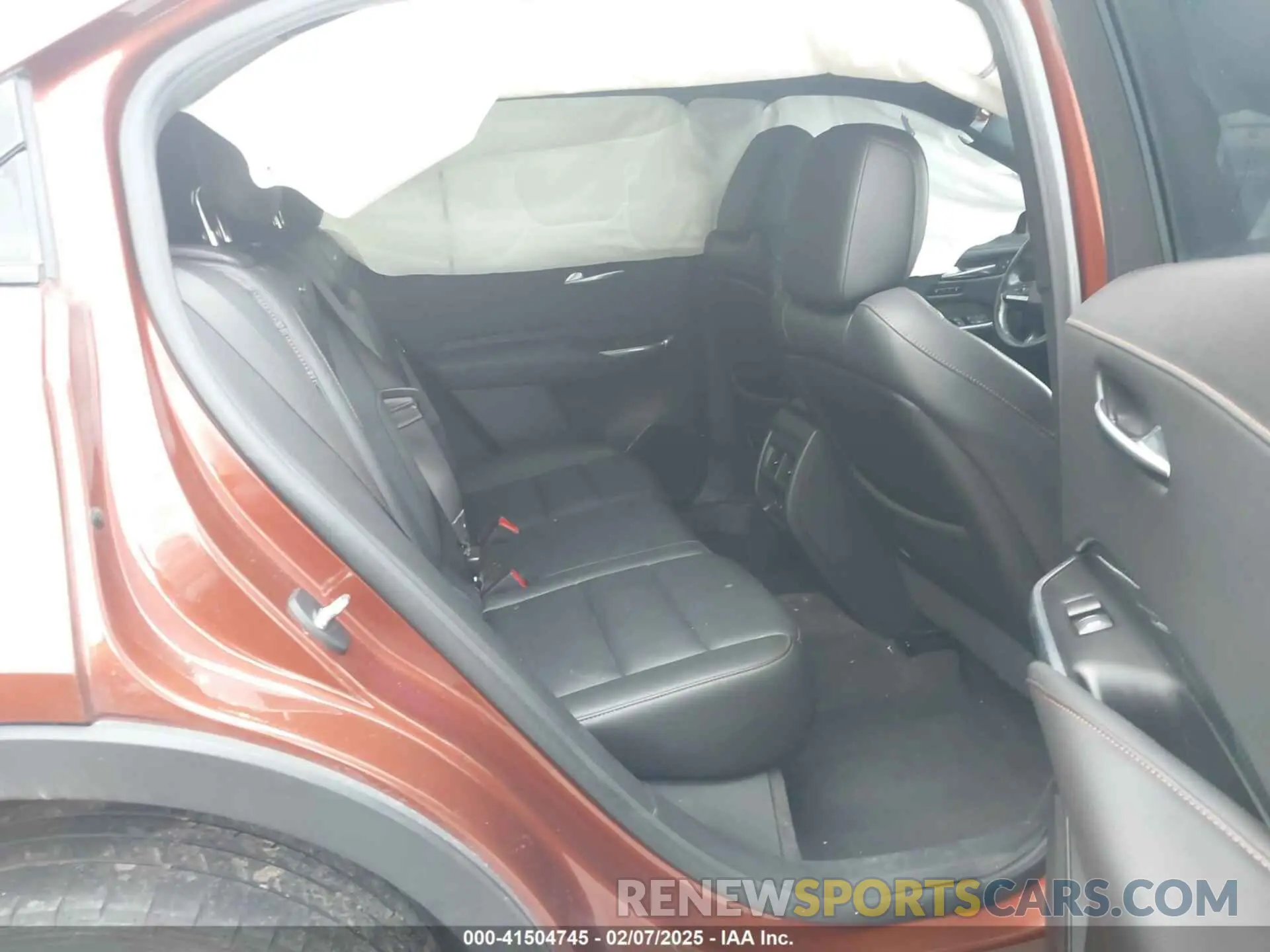 8 Photograph of a damaged car 1GYFZFR41LF132575 CADILLAC XT4 2020