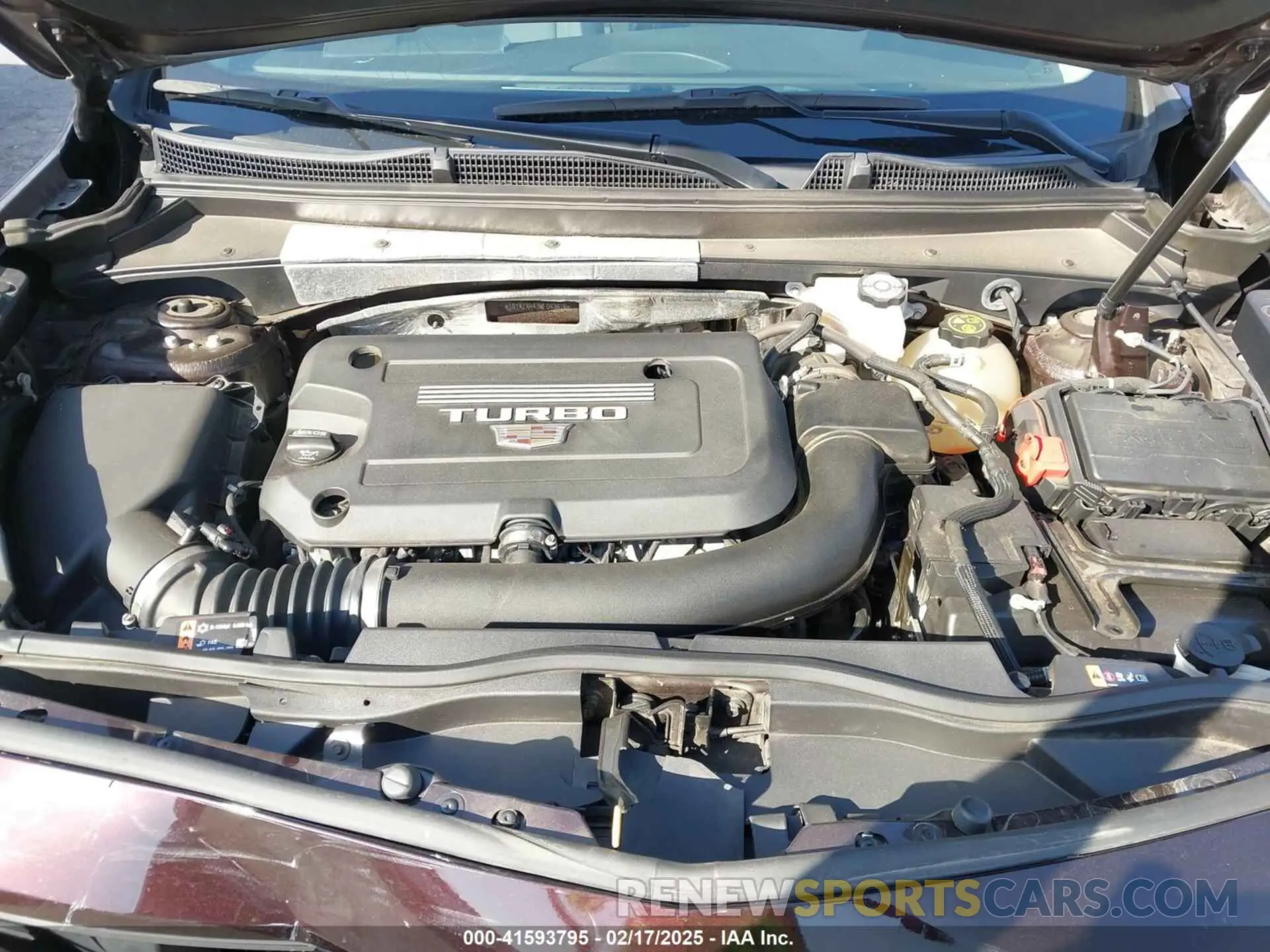 10 Photograph of a damaged car 1GYAZAR43MF043816 CADILLAC XT4 2021