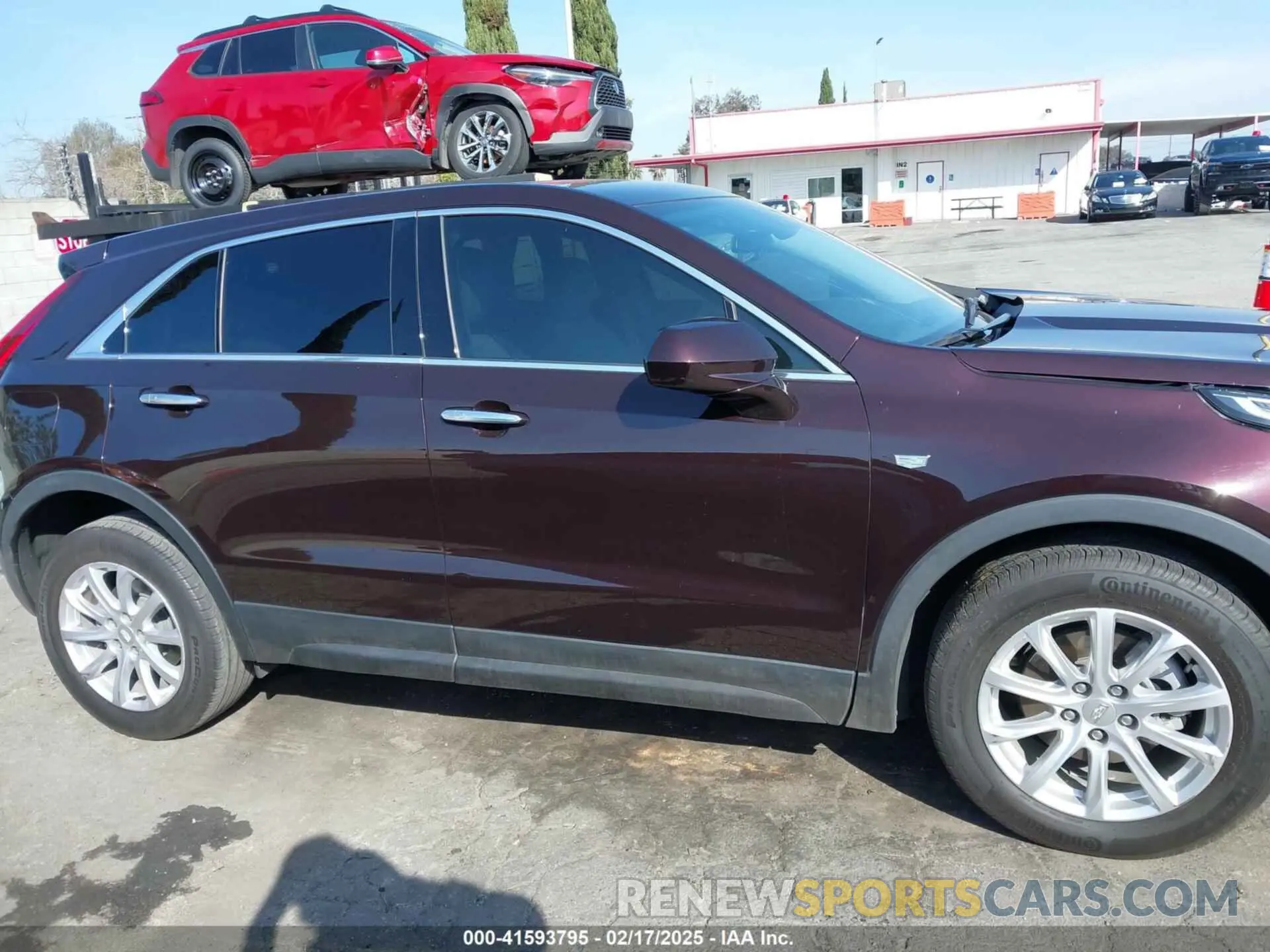 13 Photograph of a damaged car 1GYAZAR43MF043816 CADILLAC XT4 2021