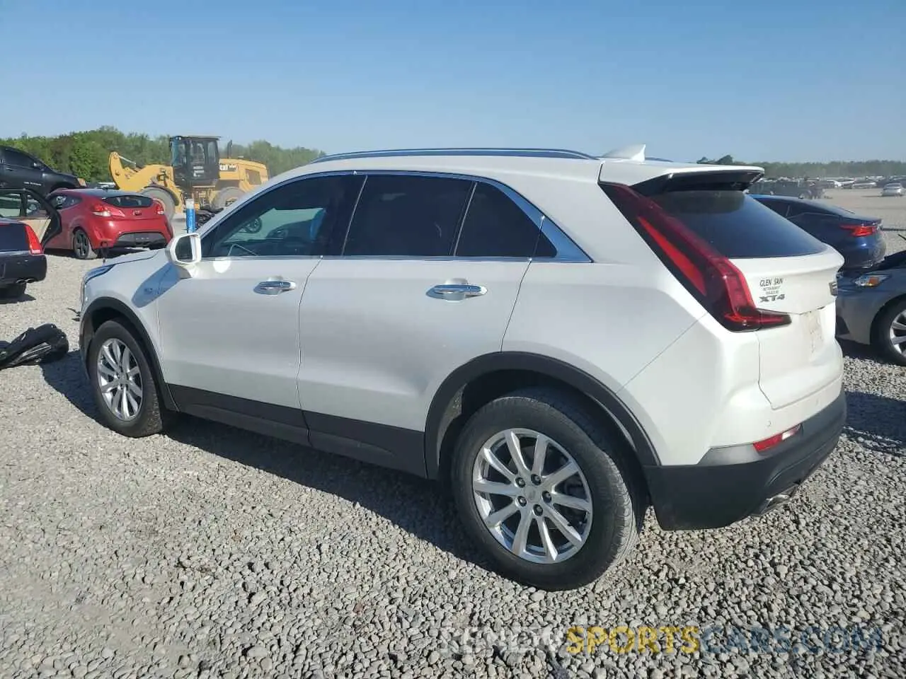2 Photograph of a damaged car 1GYAZAR46MF000278 CADILLAC XT4 2021