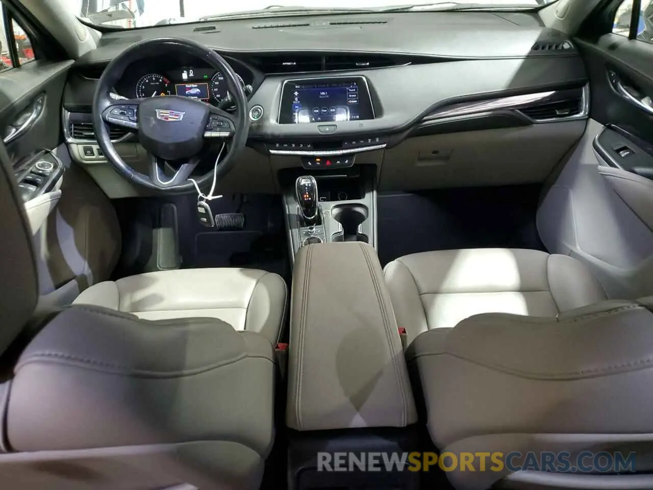 8 Photograph of a damaged car 1GYFZBR42MF055788 CADILLAC XT4 2021