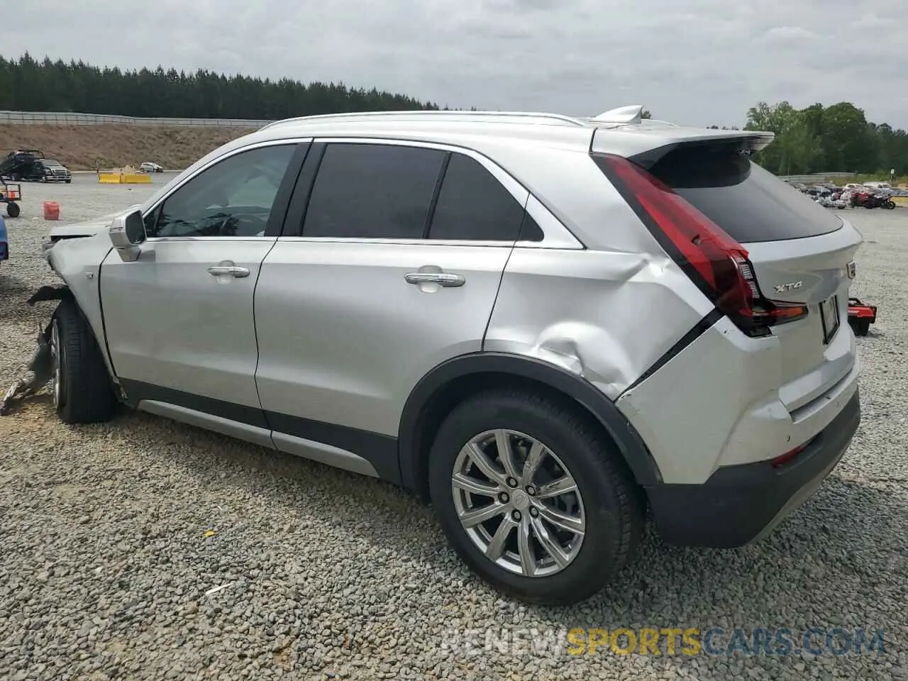 2 Photograph of a damaged car 1GYFZCR40MF000293 CADILLAC XT4 2021