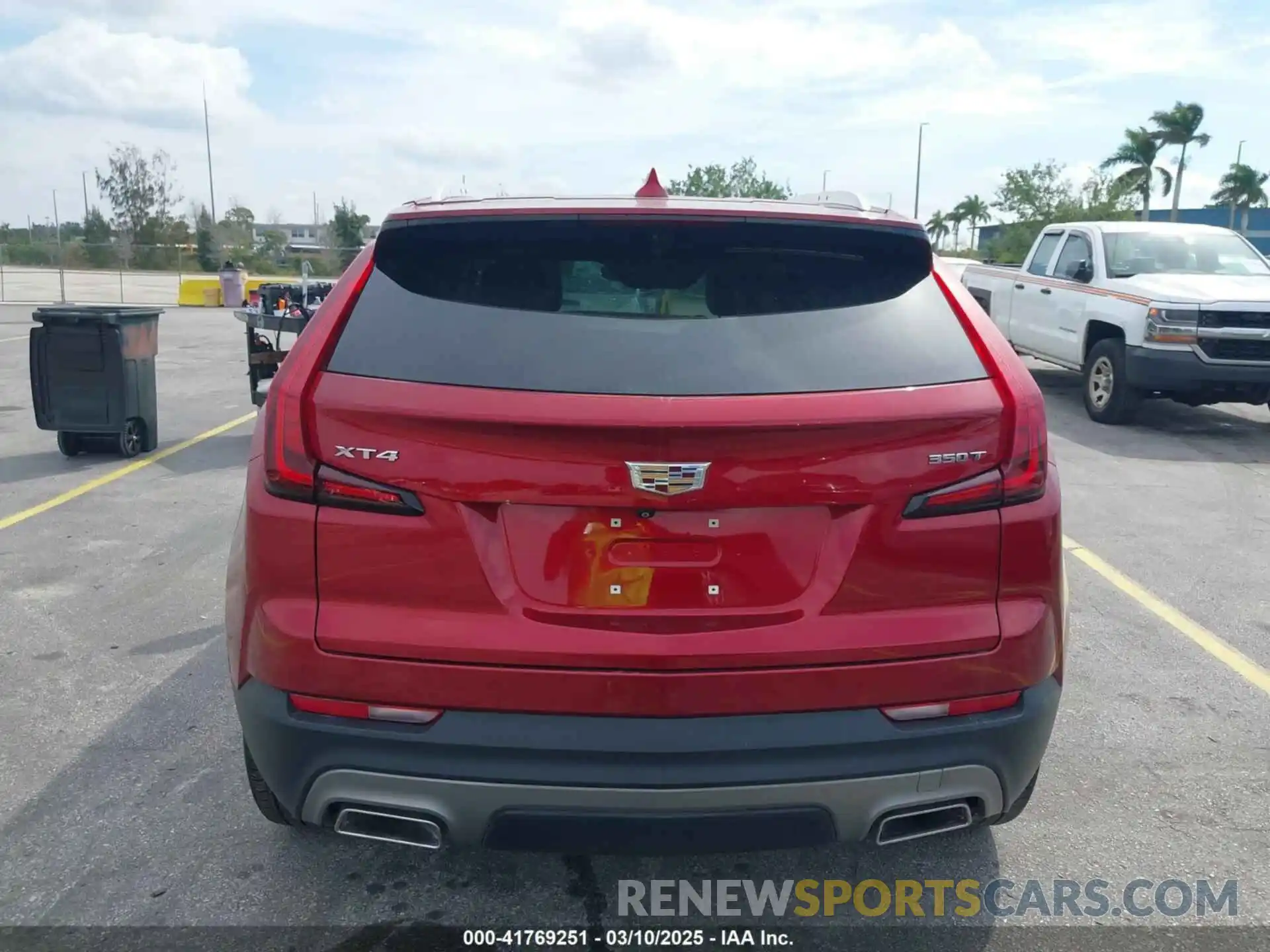 16 Photograph of a damaged car 1GYFZCR41MF043072 CADILLAC XT4 2021