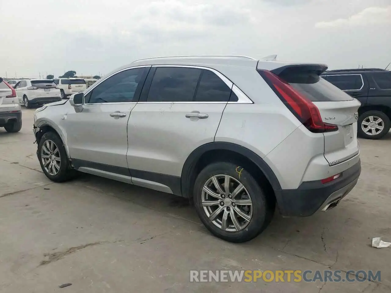 2 Photograph of a damaged car 1GYFZCR42MF004233 CADILLAC XT4 2021