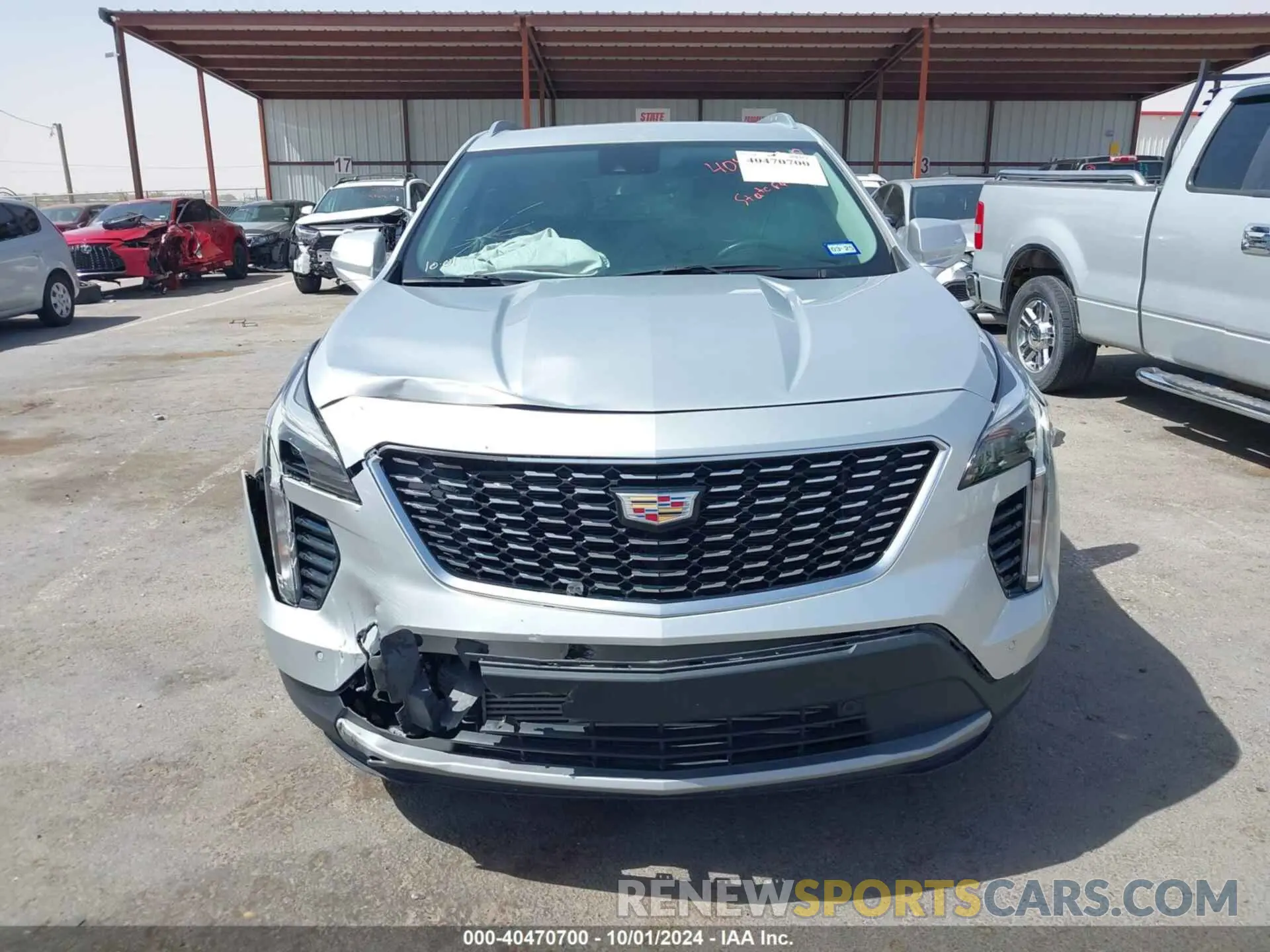 12 Photograph of a damaged car 1GYFZCR42MF005253 CADILLAC XT4 2021