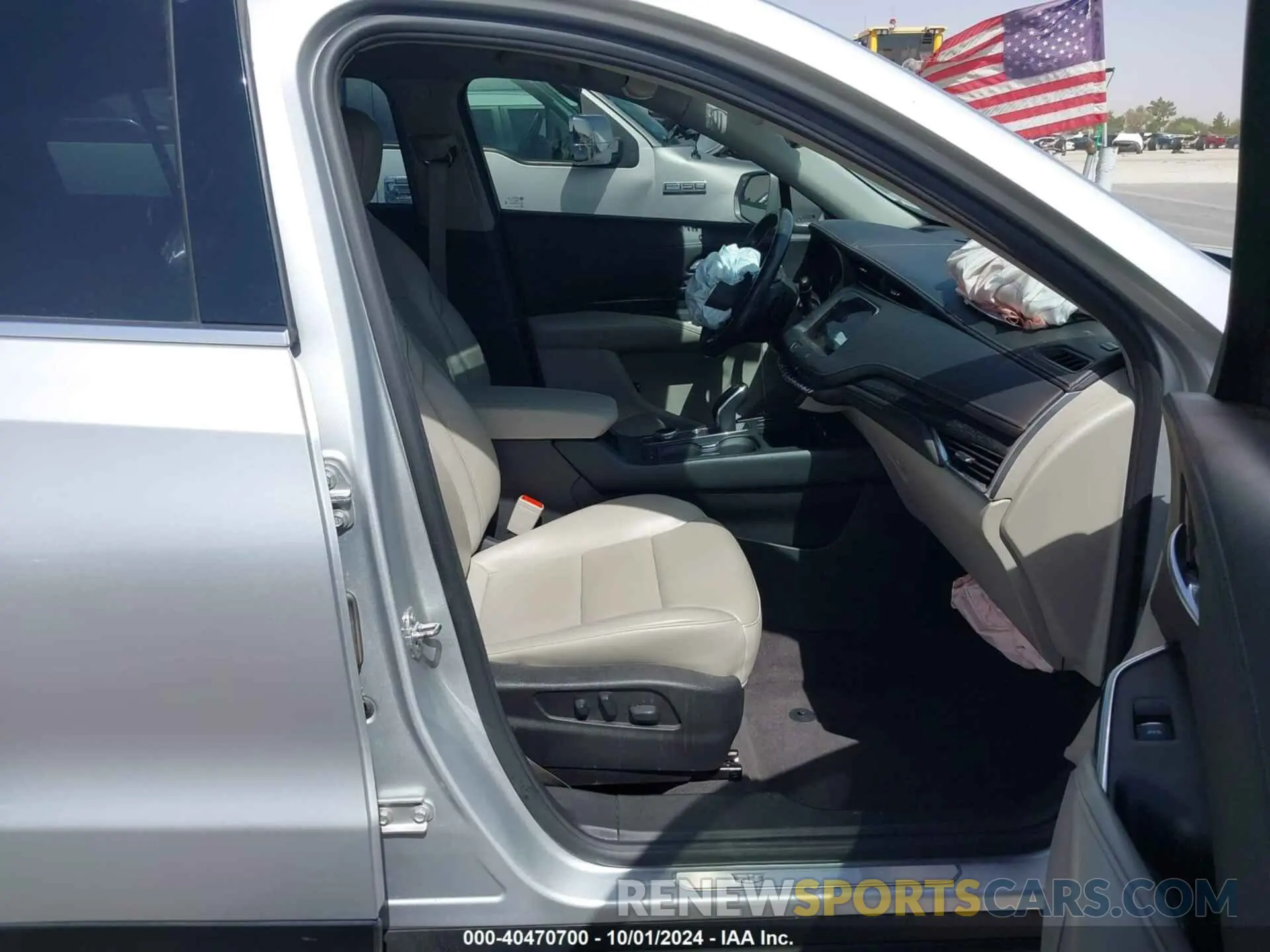 5 Photograph of a damaged car 1GYFZCR42MF005253 CADILLAC XT4 2021