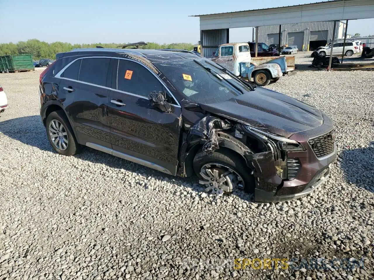 4 Photograph of a damaged car 1GYFZCR45MF002654 CADILLAC XT4 2021